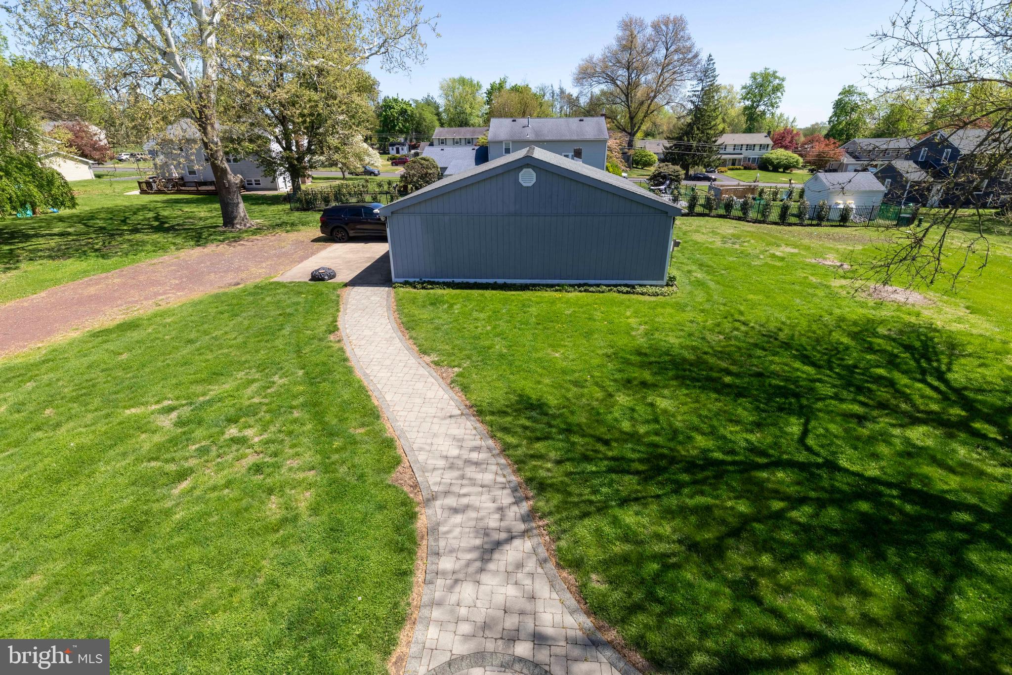 CHURCHVILLE MANOR - Residential