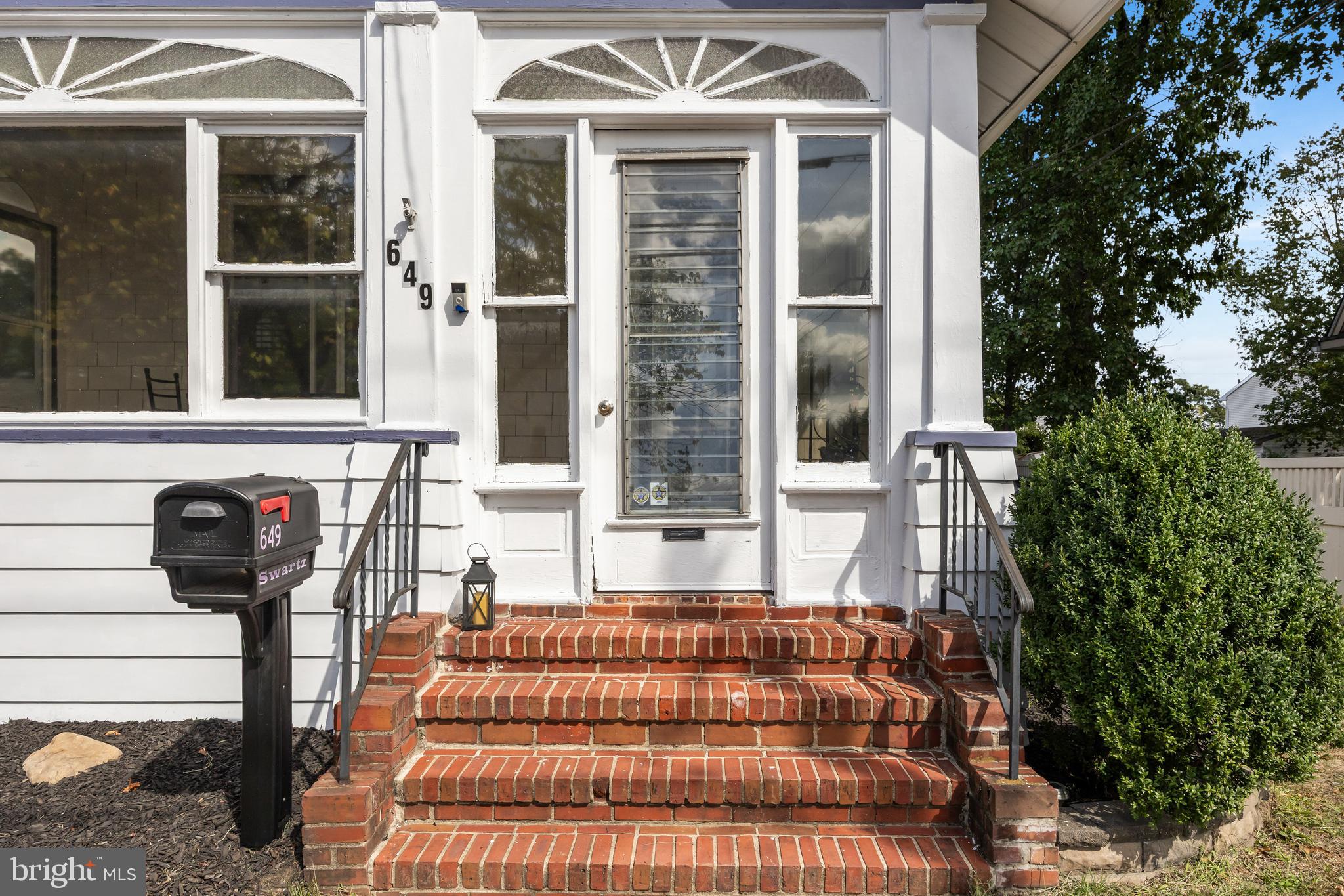 649 BRIDGEBORO STREET