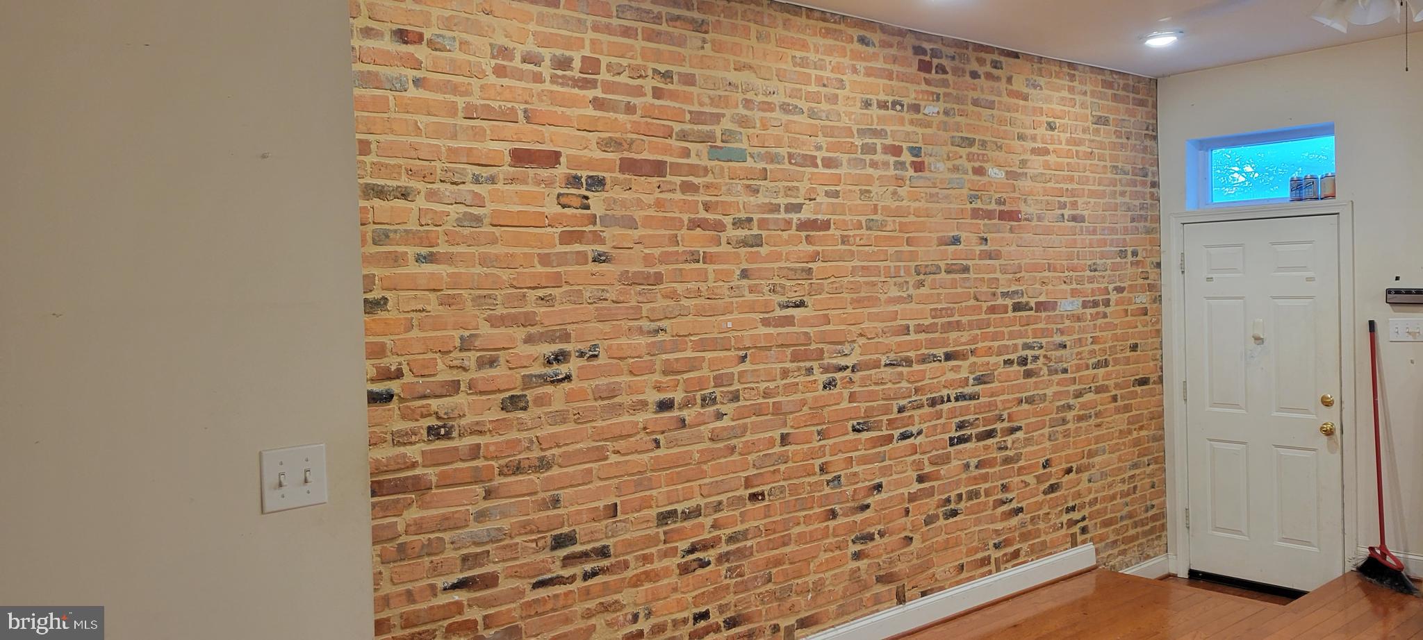 PIGTOWN - Residential