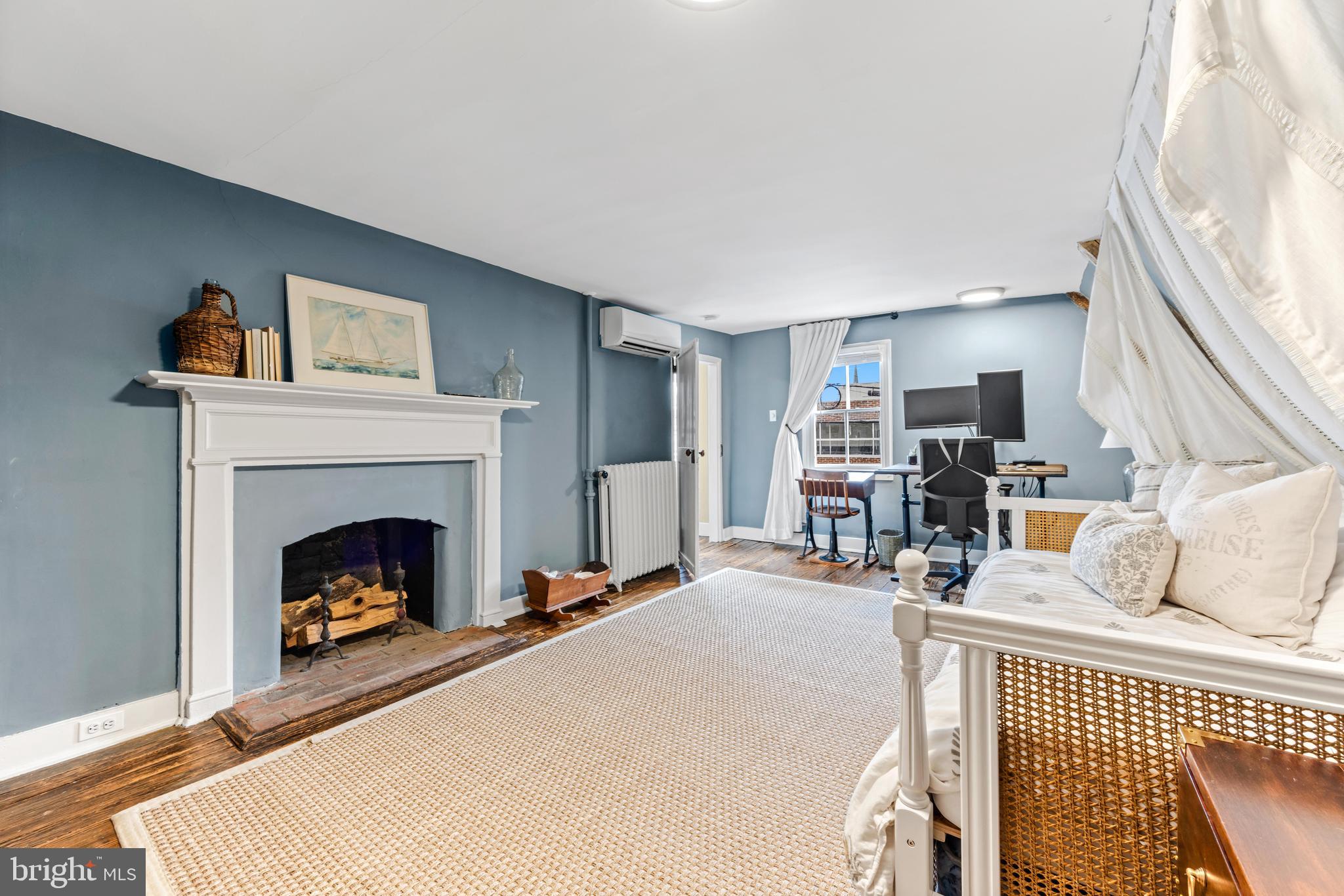 HISTORIC DISTRICT - Residential