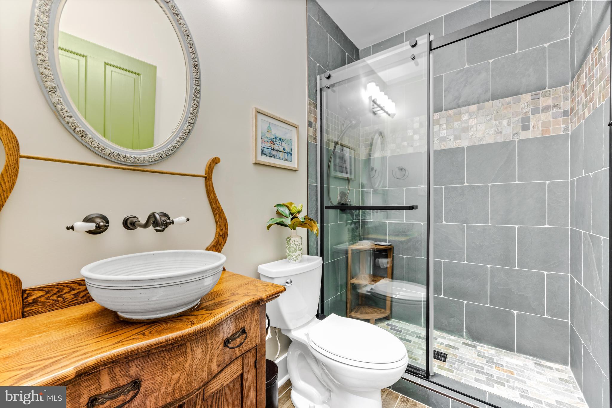 HISTORIC DISTRICT - Residential