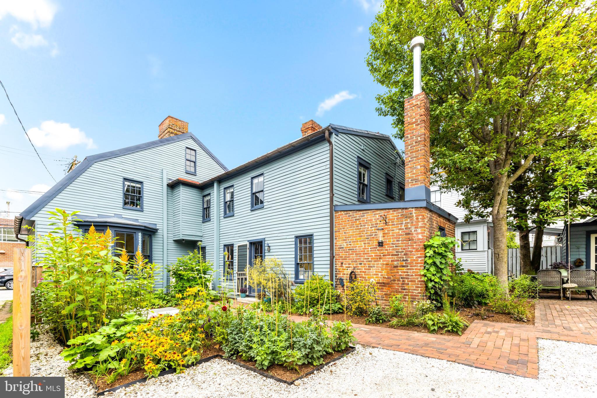 HISTORIC DISTRICT - Residential