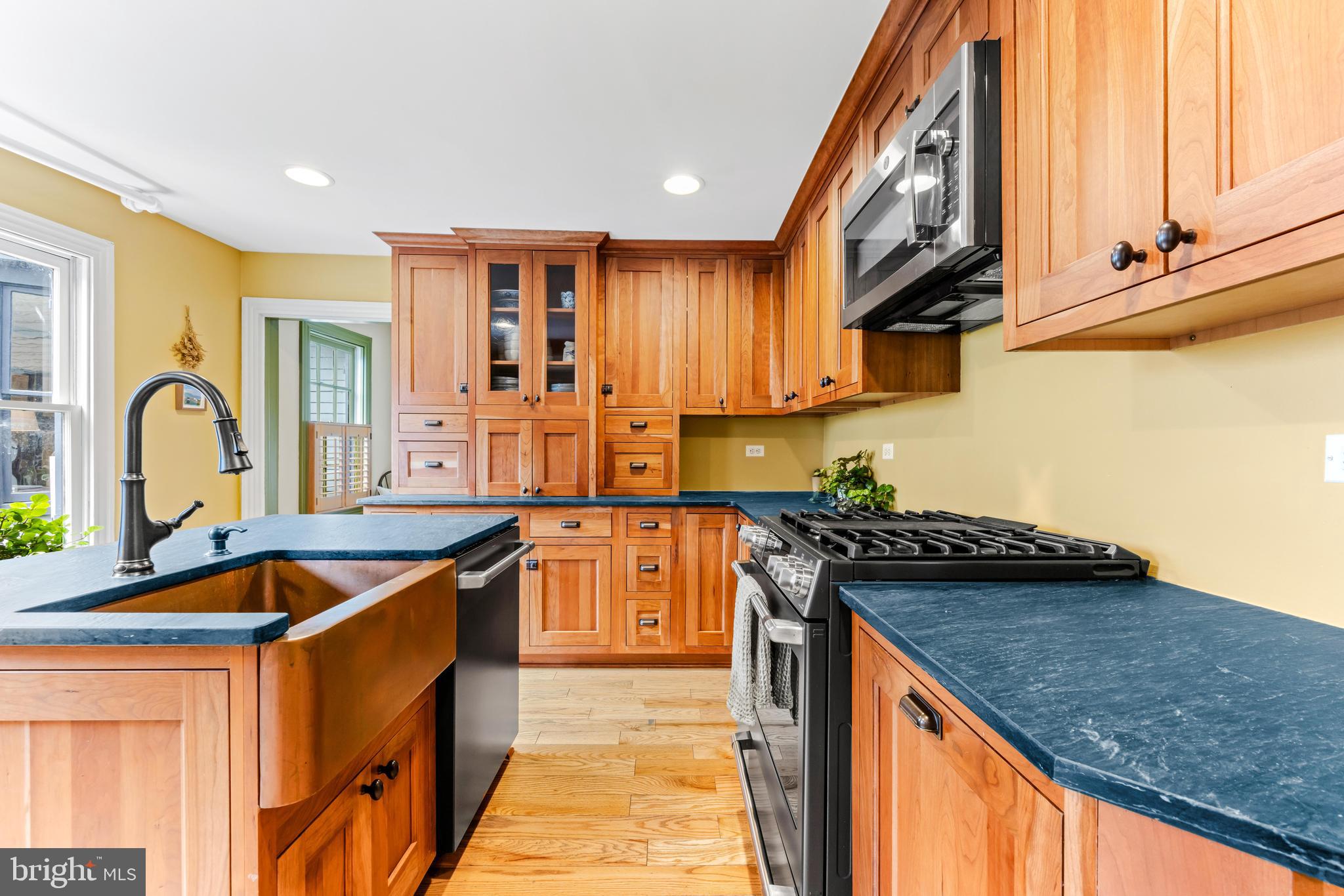 HISTORIC DISTRICT - Residential