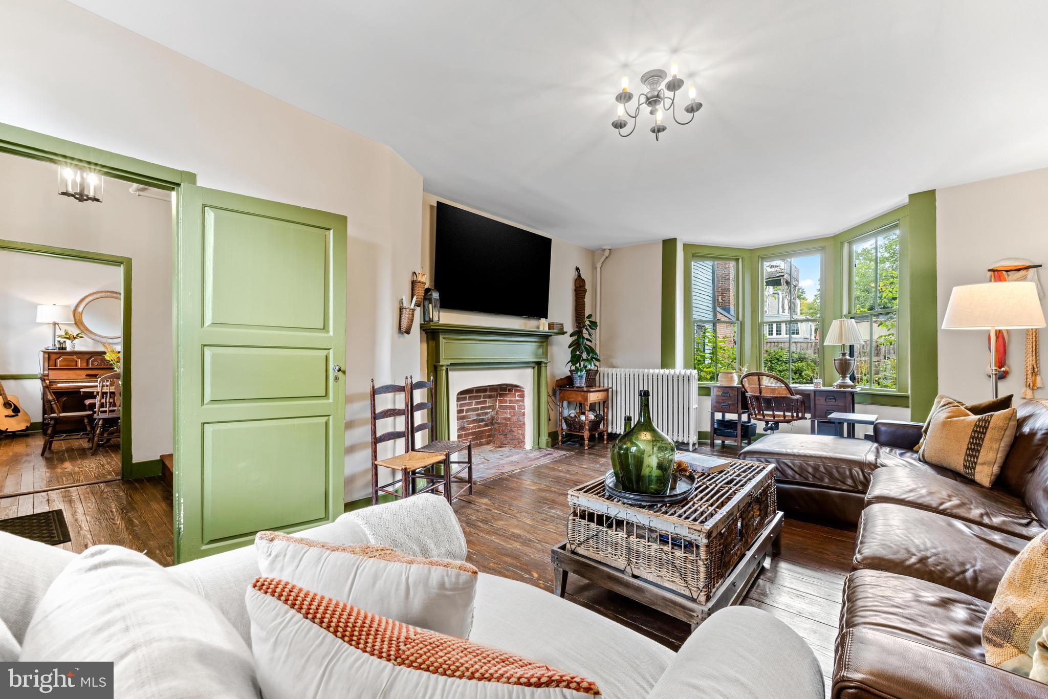 HISTORIC DISTRICT - Residential