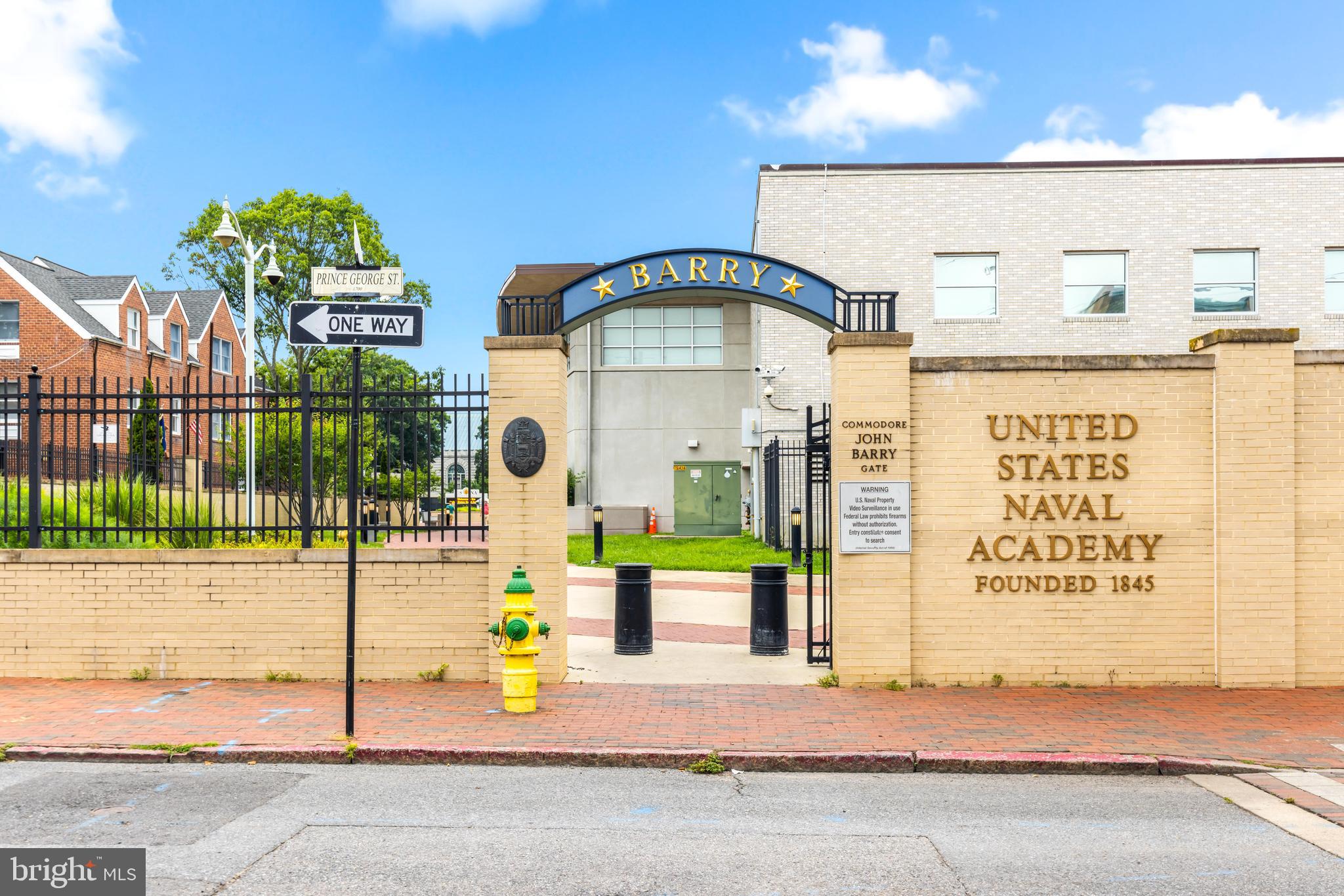 HISTORIC DISTRICT - Residential