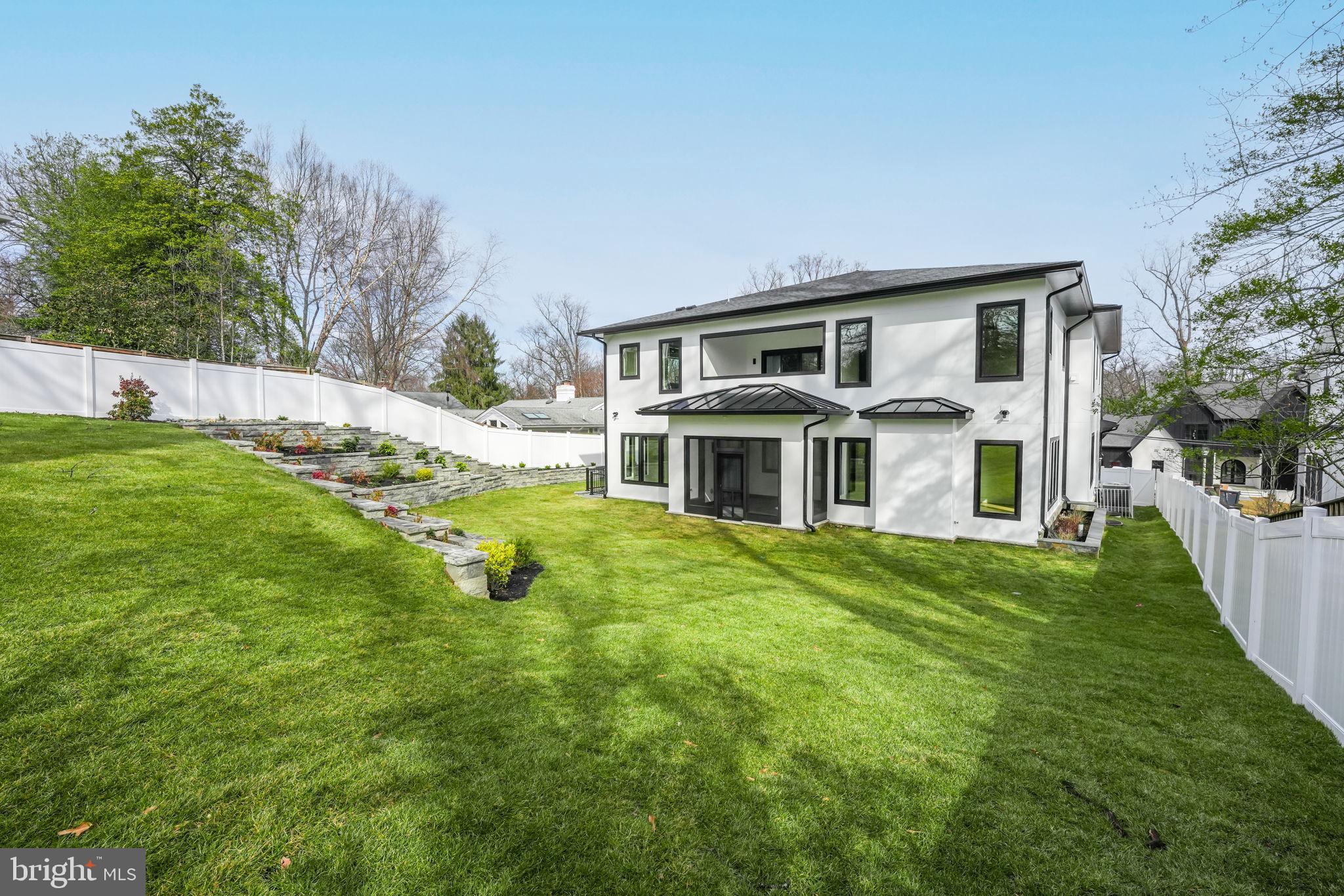 NORTH ARLINGTON - Residential