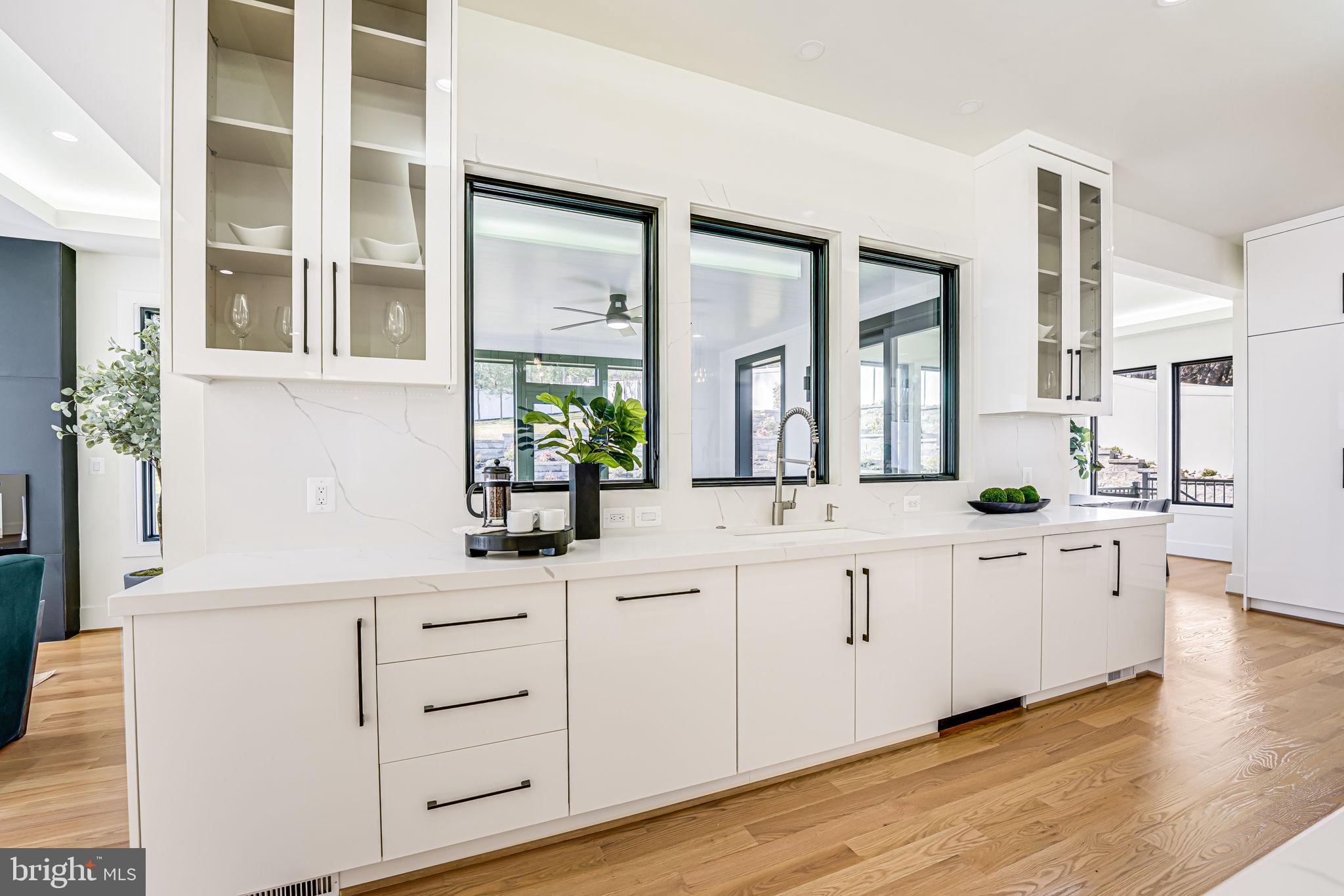 NORTH ARLINGTON - Residential