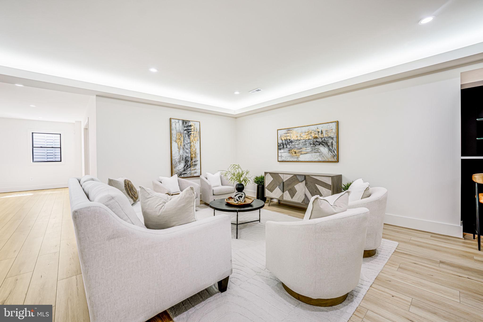 NORTH ARLINGTON - Residential