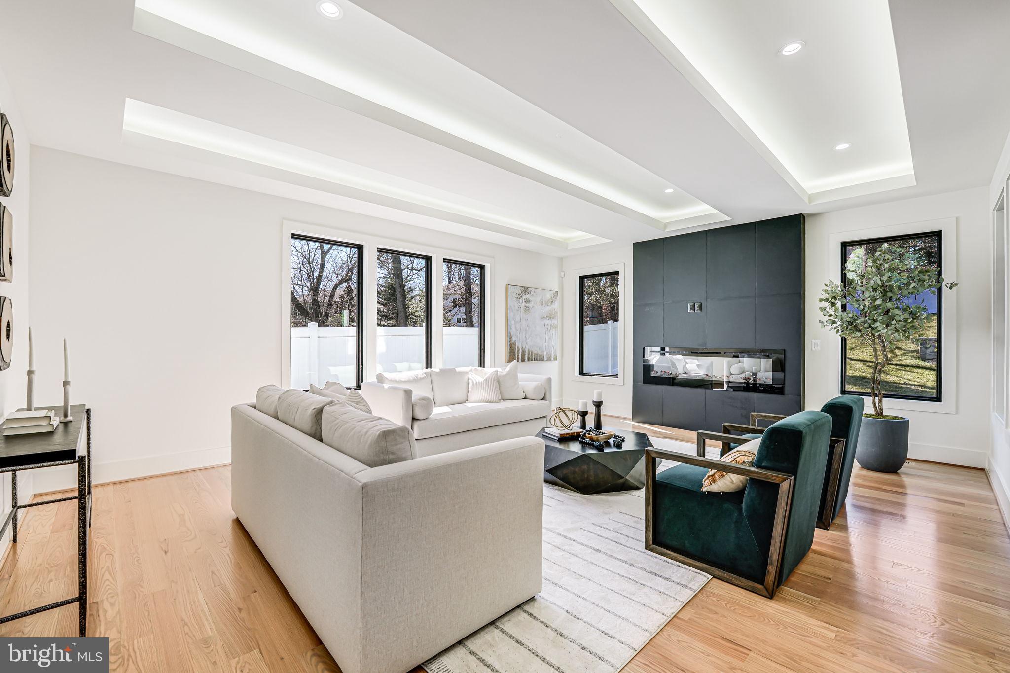 NORTH ARLINGTON - Residential