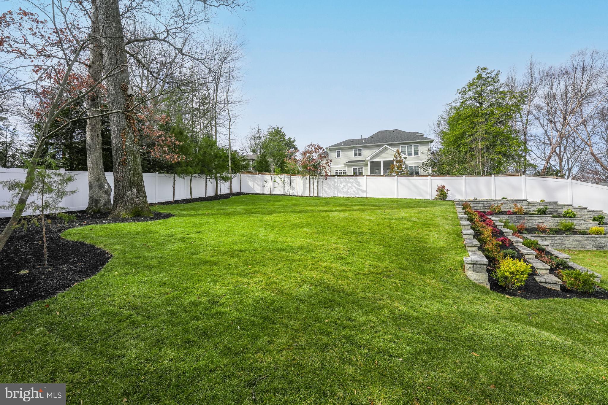 NORTH ARLINGTON - Residential