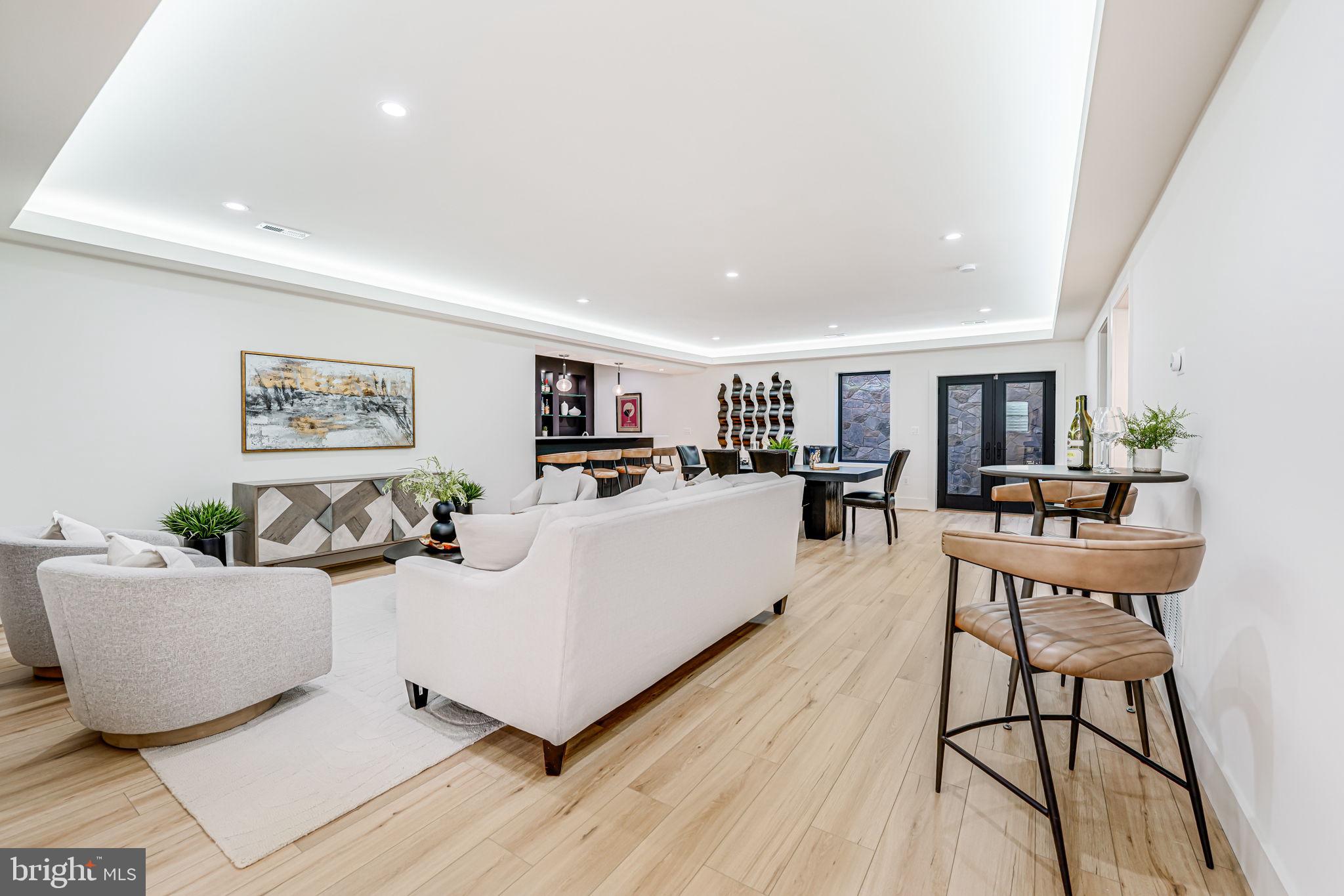 NORTH ARLINGTON - Residential