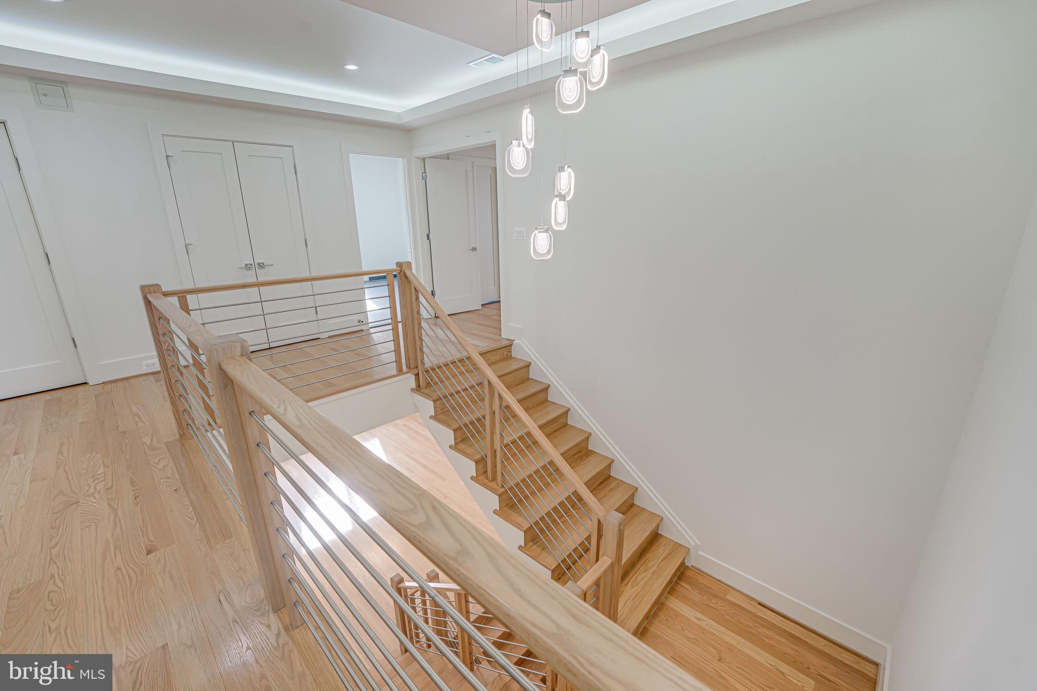 NORTH ARLINGTON - Residential