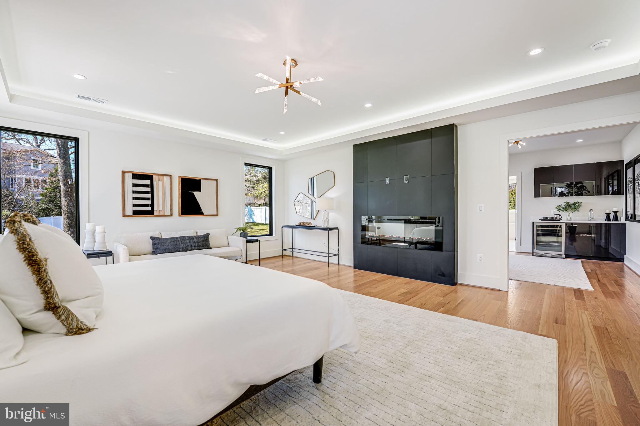 NORTH ARLINGTON - Residential