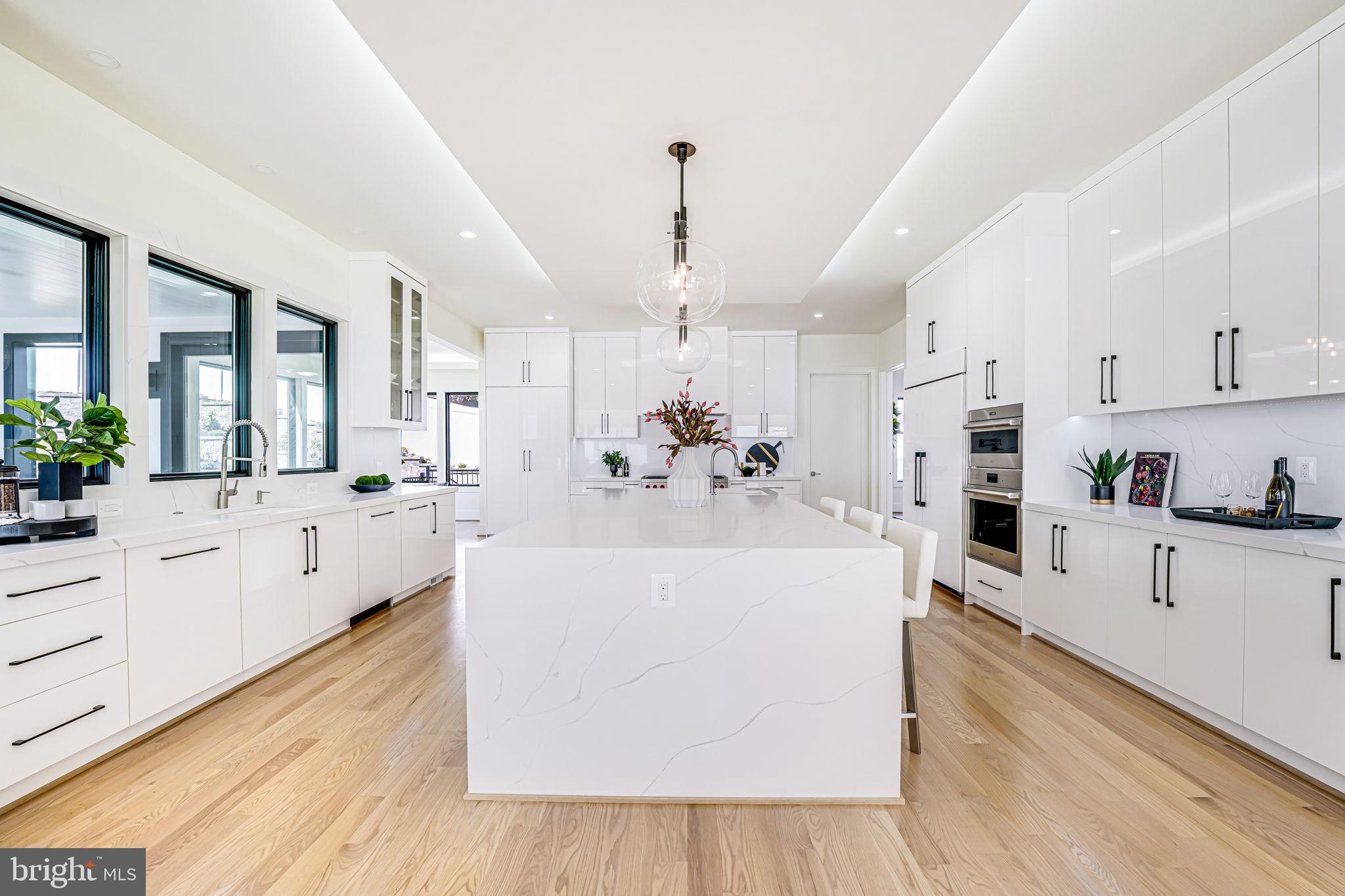 NORTH ARLINGTON - Residential