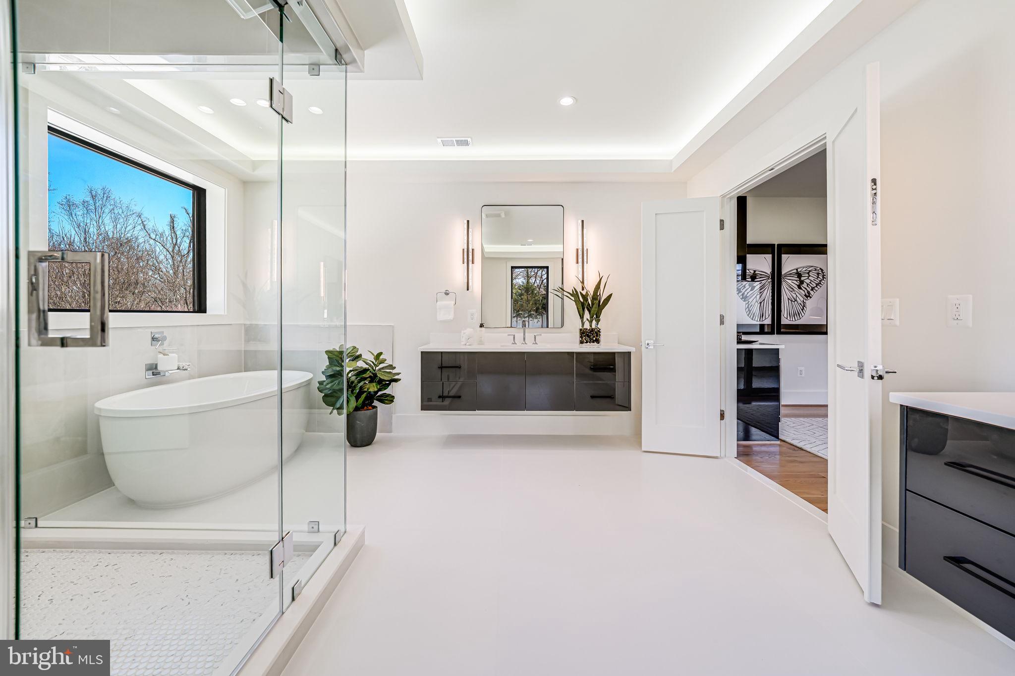 NORTH ARLINGTON - Residential