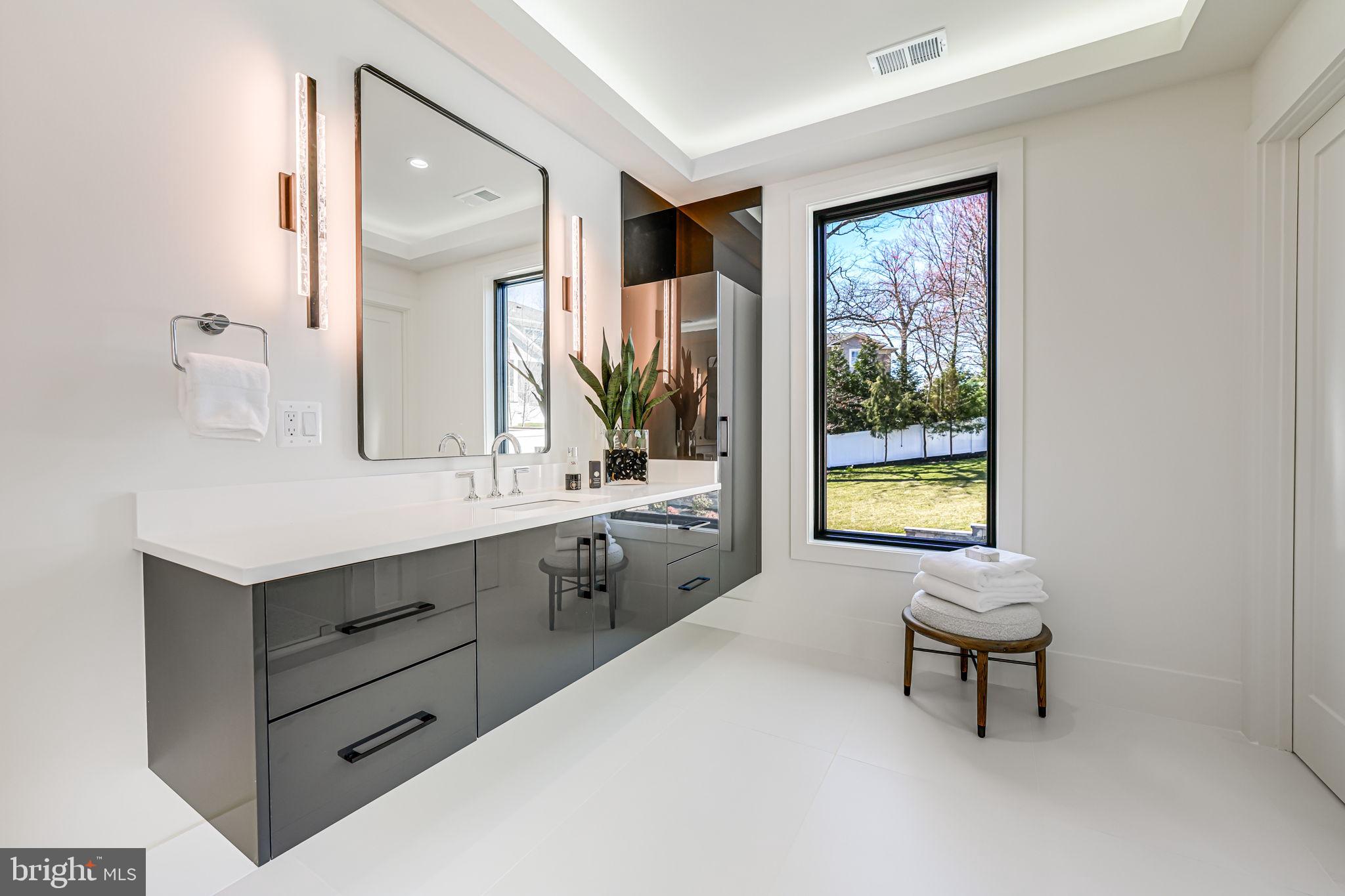 NORTH ARLINGTON - Residential