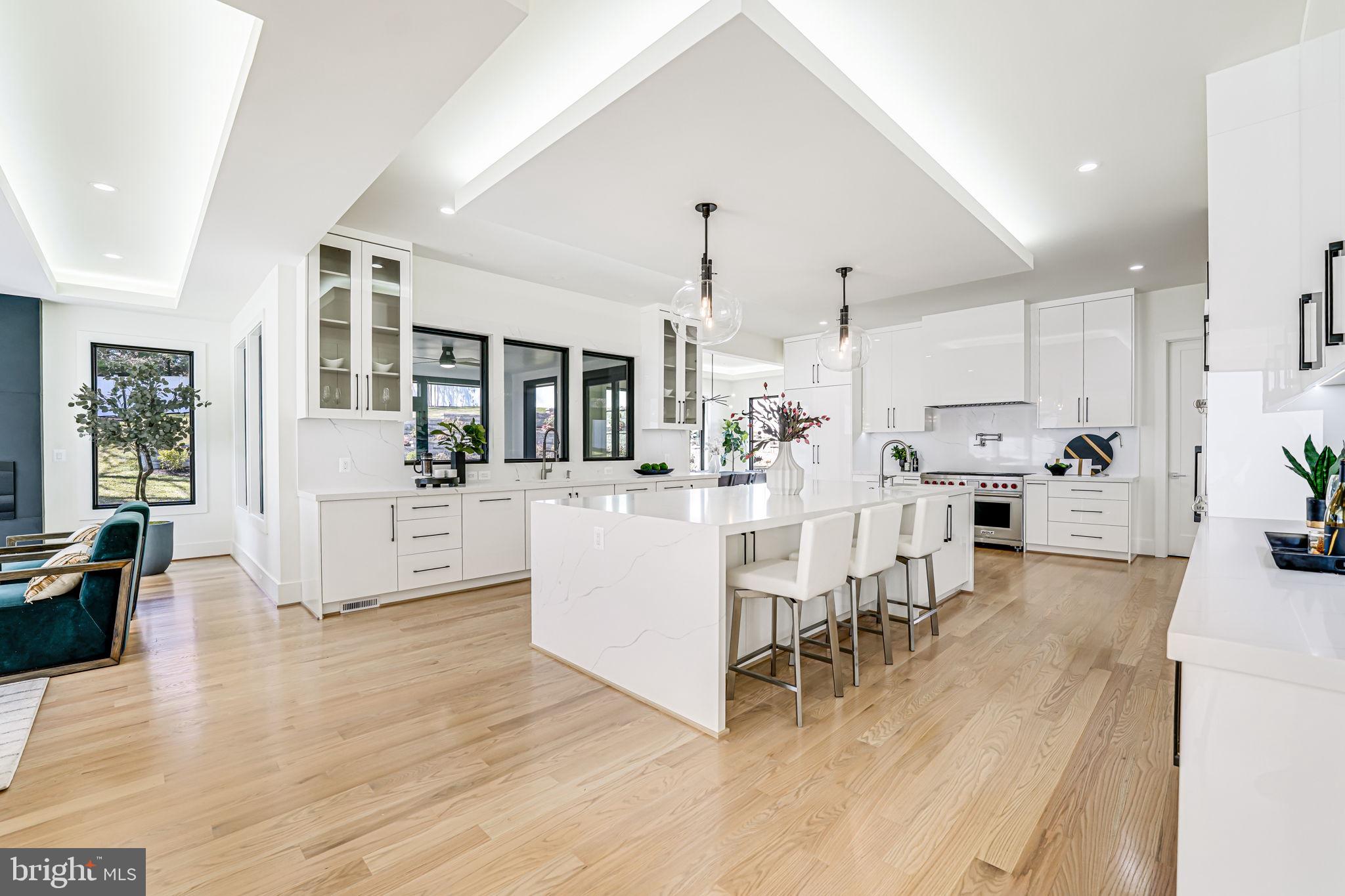 NORTH ARLINGTON - Residential