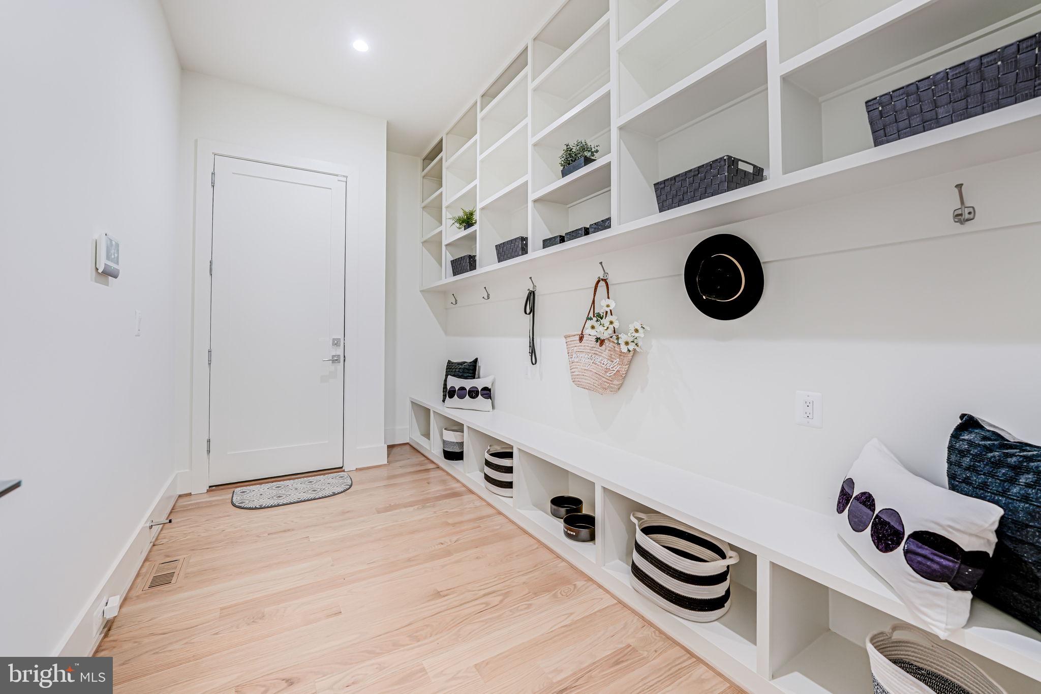 NORTH ARLINGTON - Residential