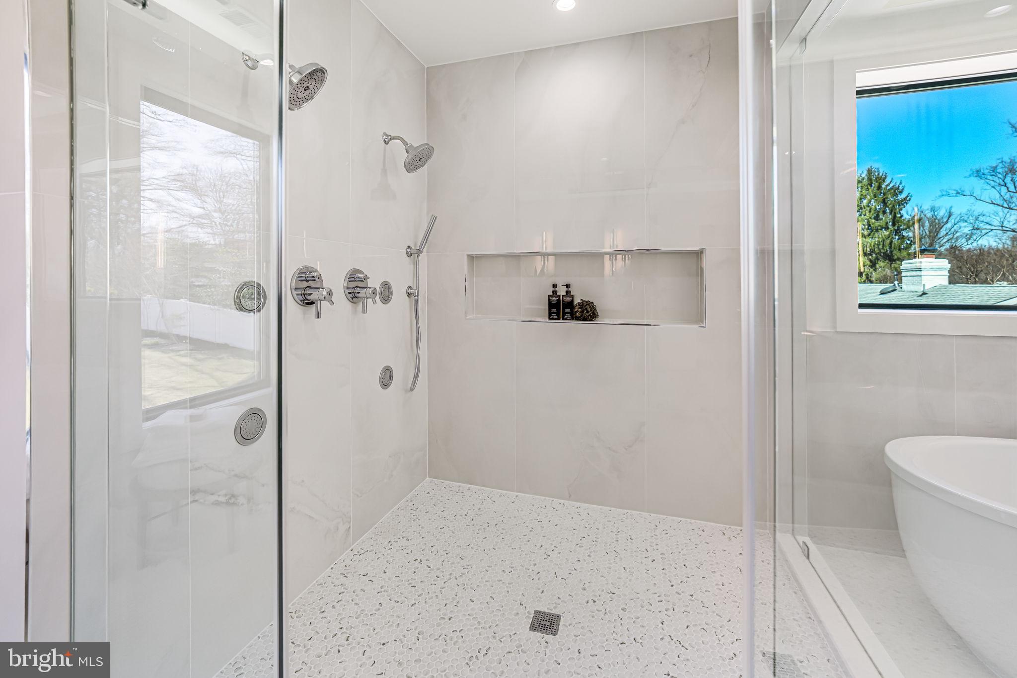 NORTH ARLINGTON - Residential