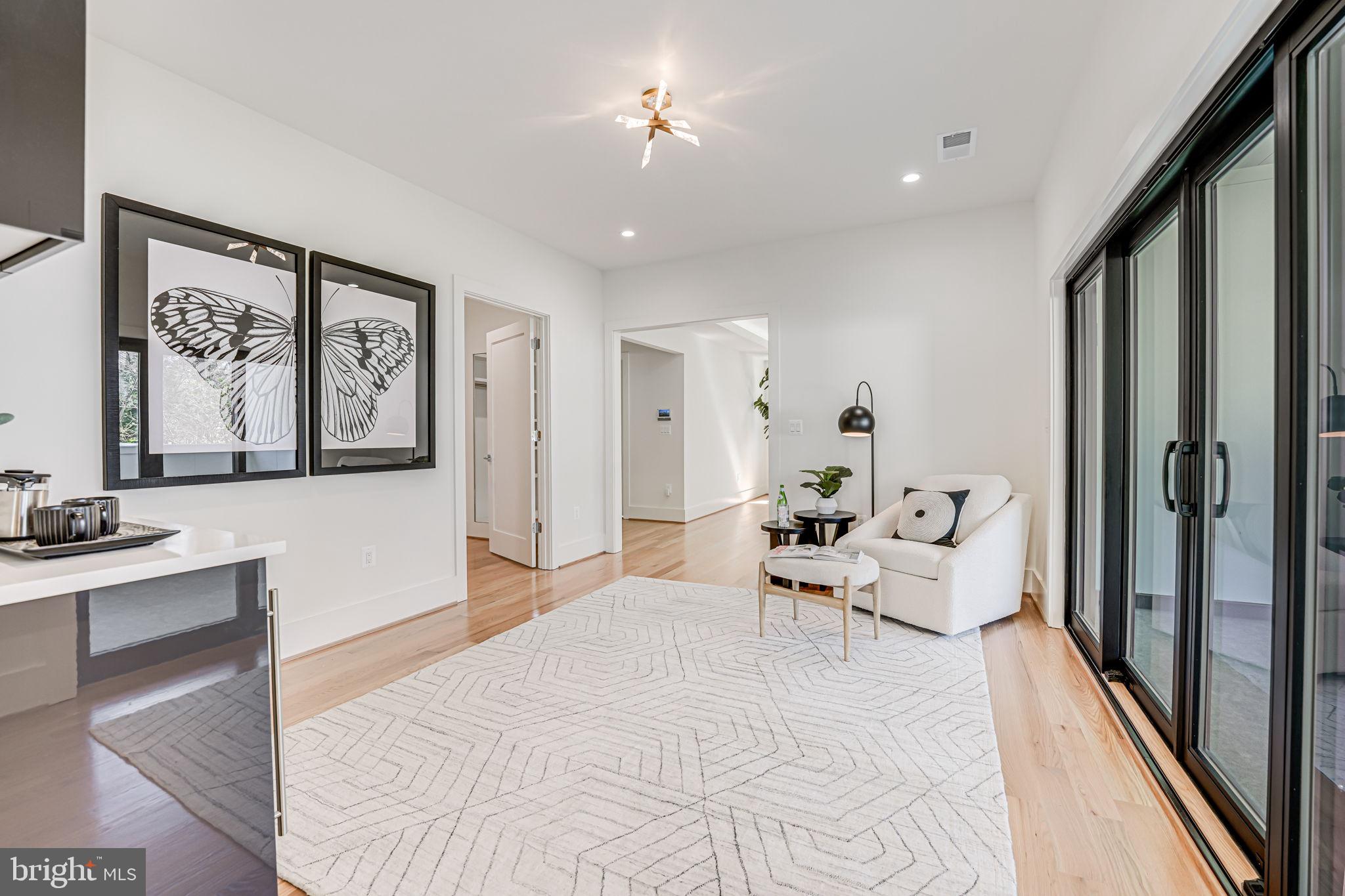 NORTH ARLINGTON - Residential