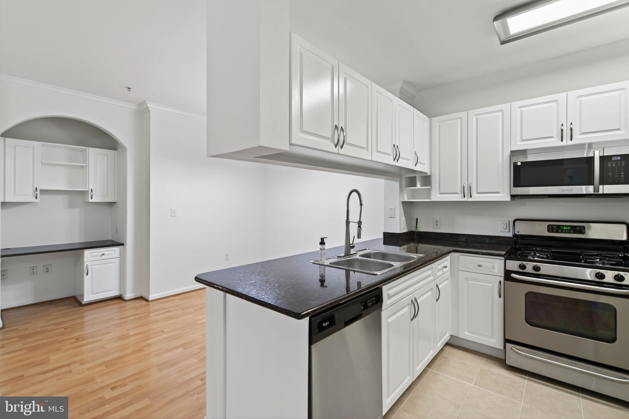 LEGATO CORNER - Residential