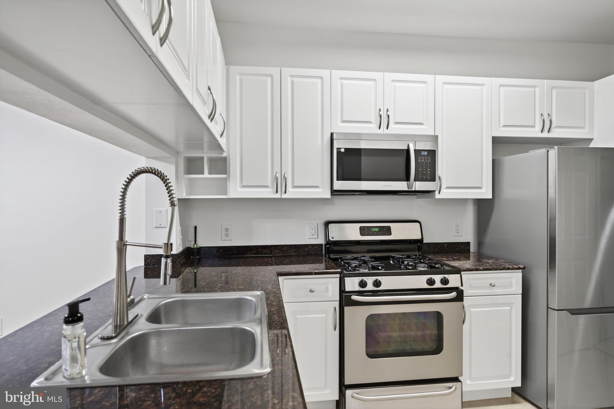 LEGATO CORNER - Residential