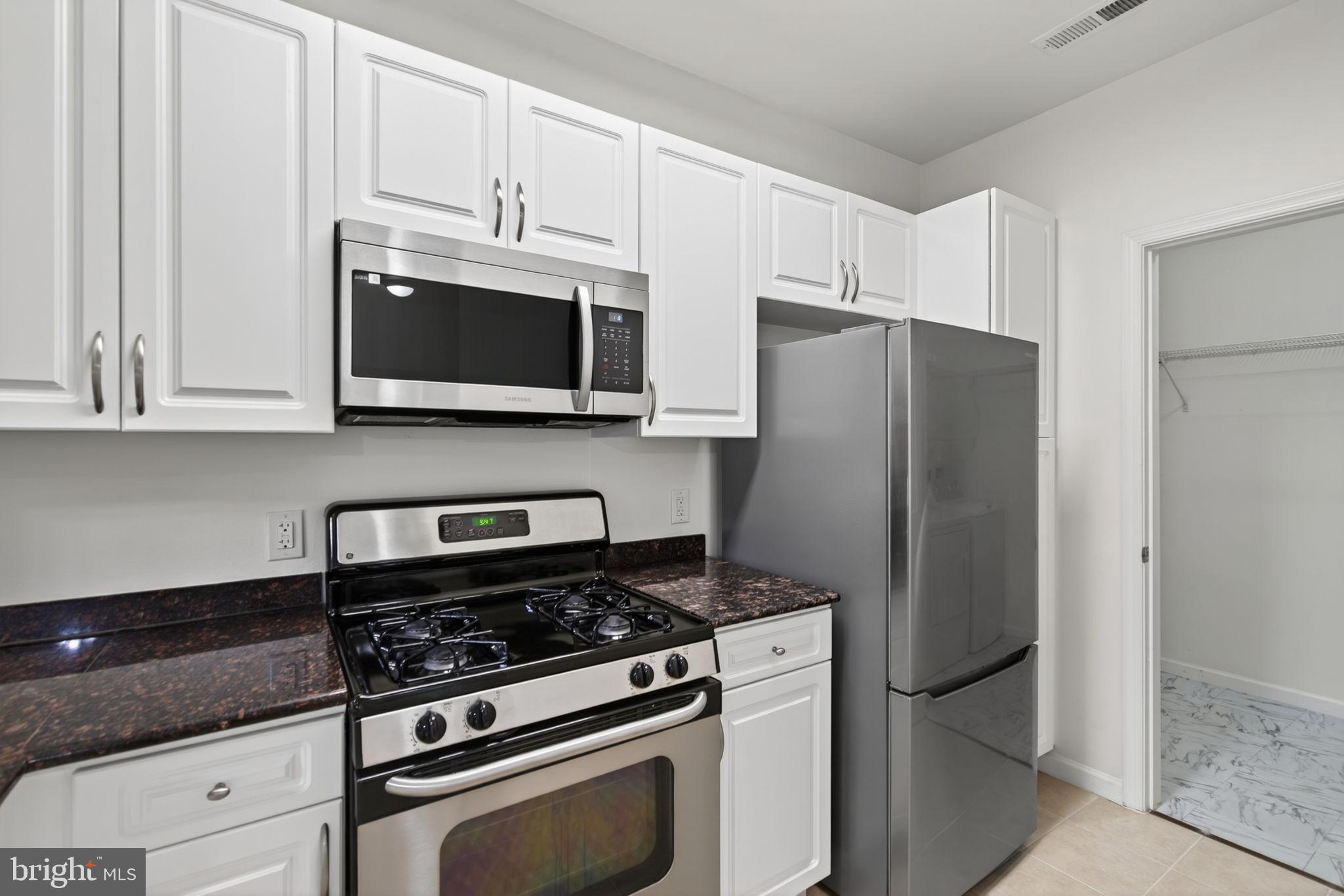 LEGATO CORNER - Residential