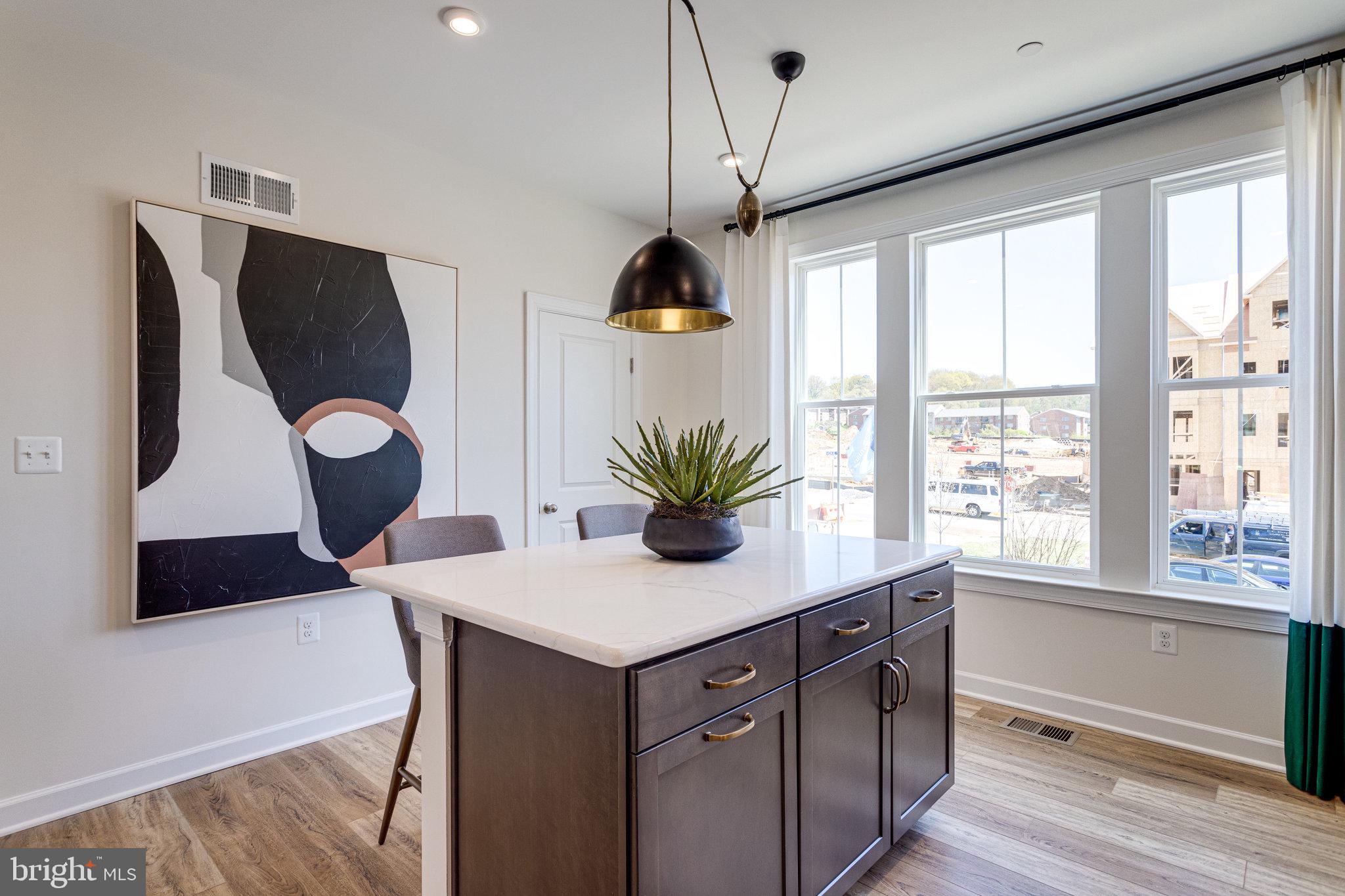 NORTH HILL - Residential