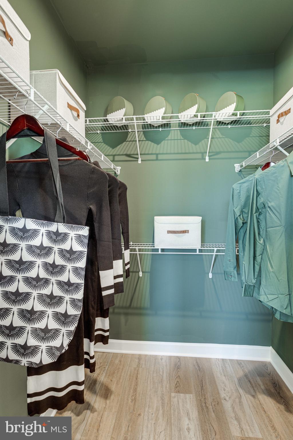 NORTH HILL - Residential