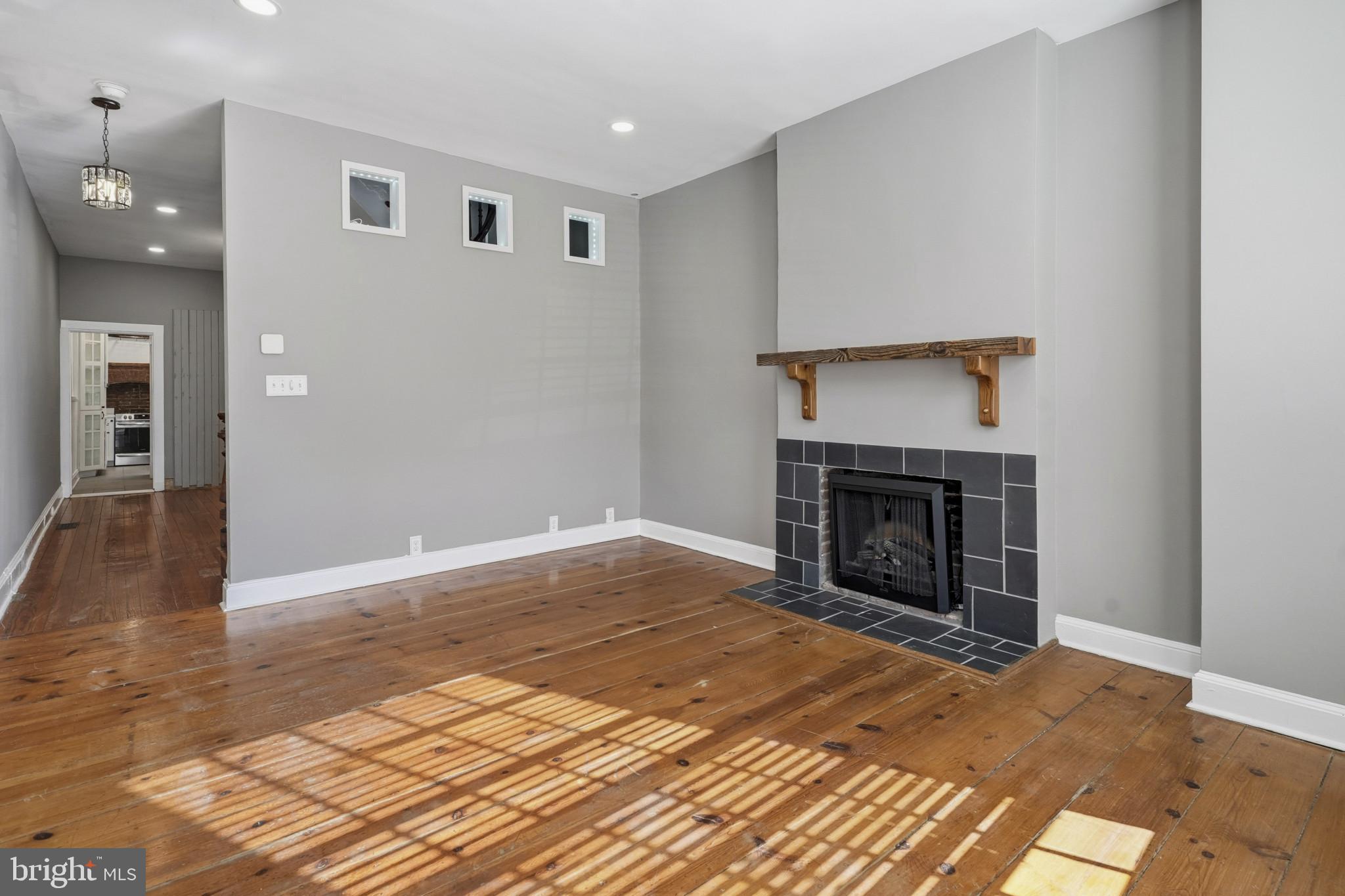 MOUNT VERNON - Residential