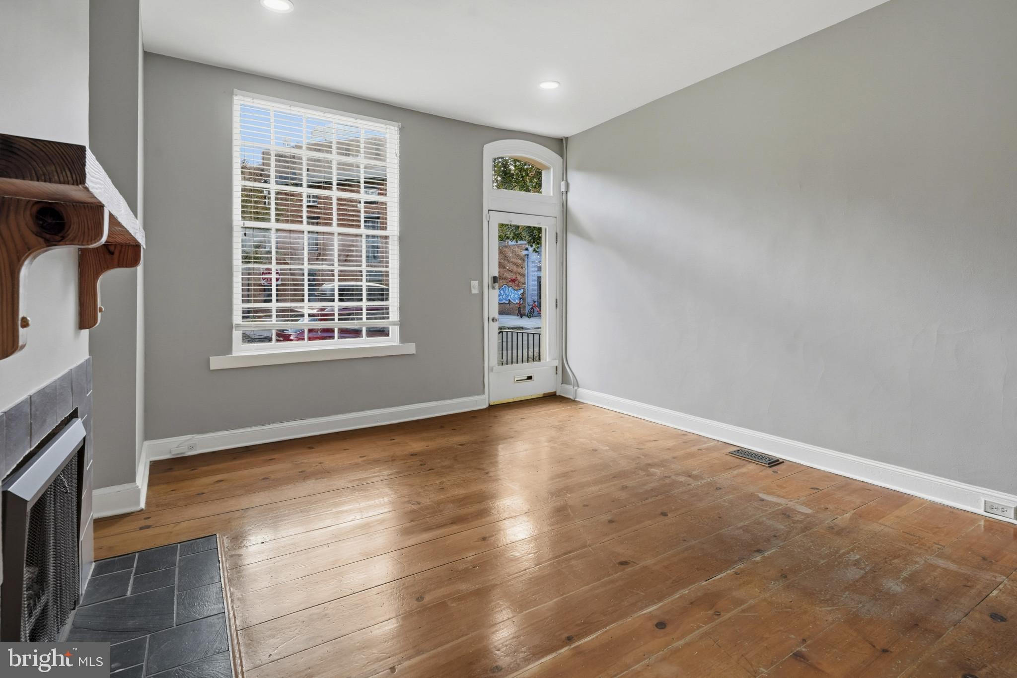 MOUNT VERNON - Residential