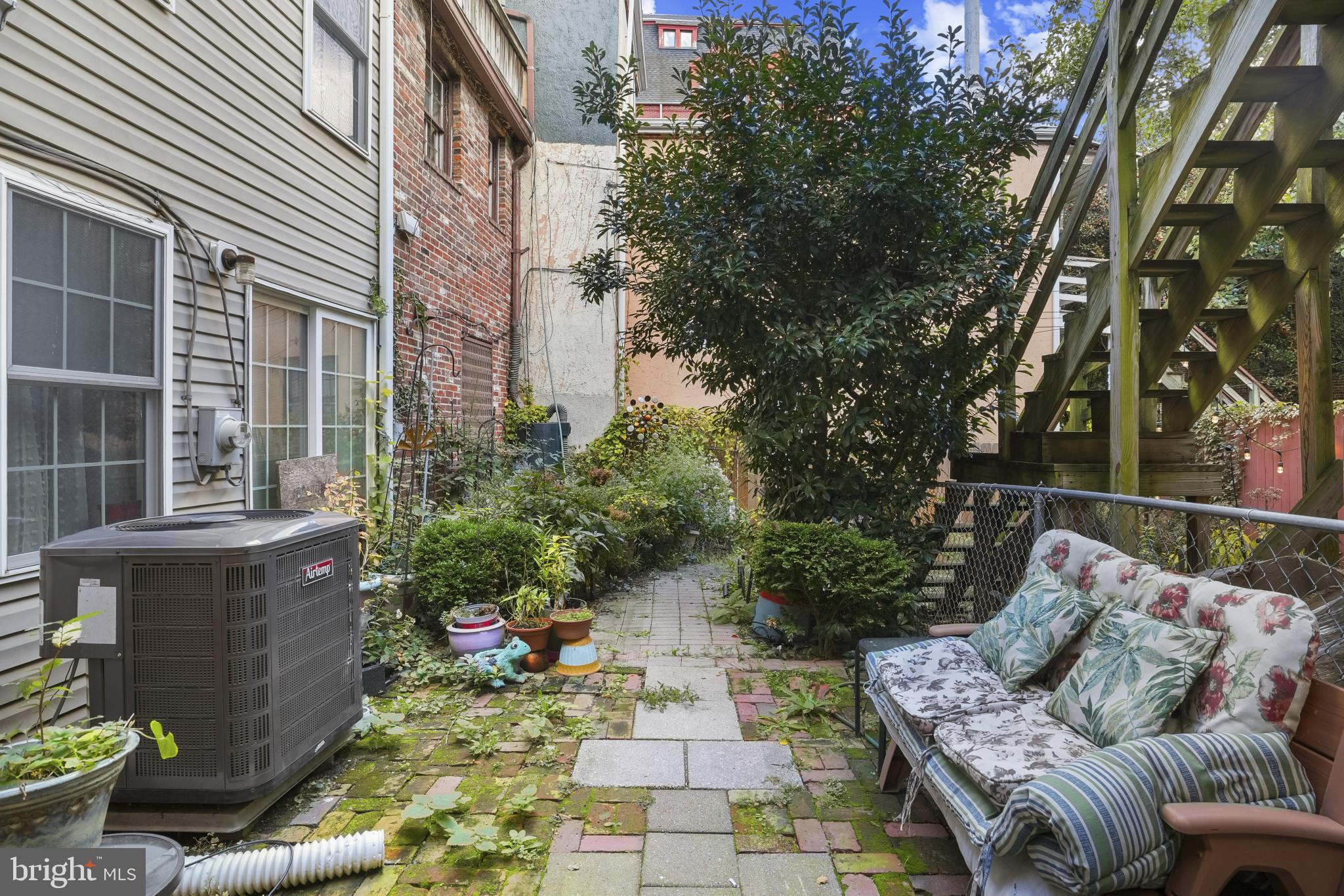 MOUNT VERNON - Residential