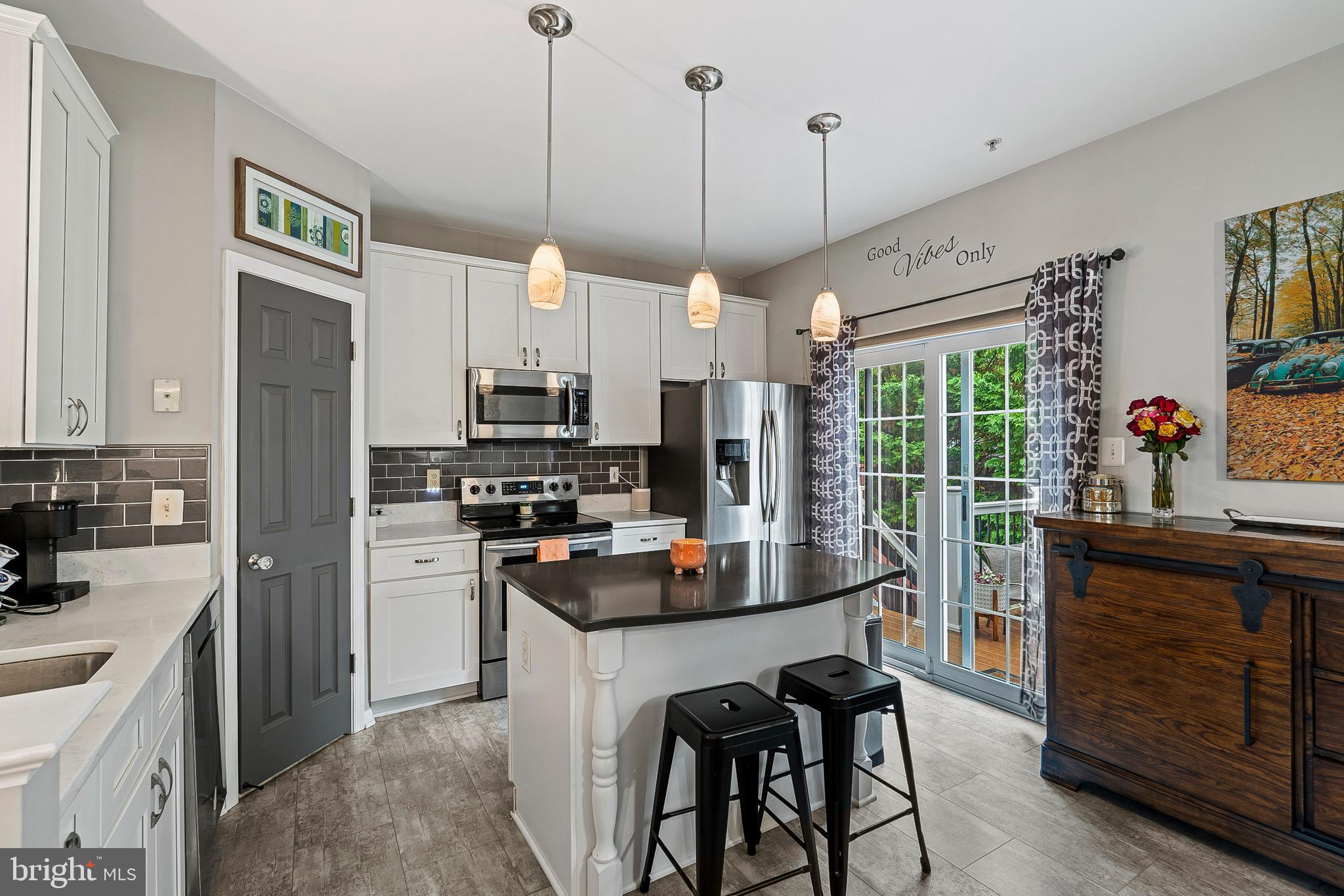 1303 SORRELL COURT