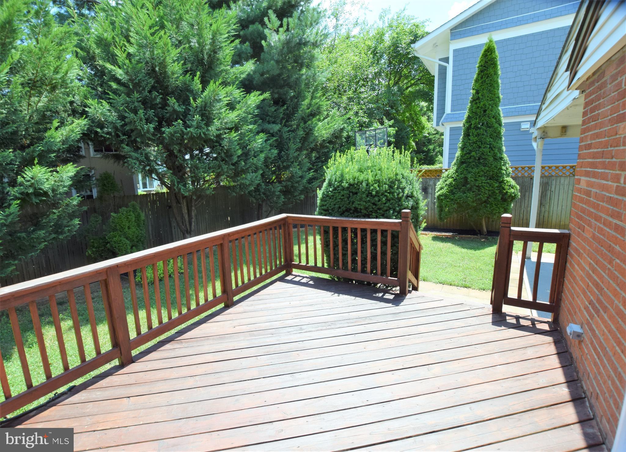 MARYMOUNT - Residential Lease