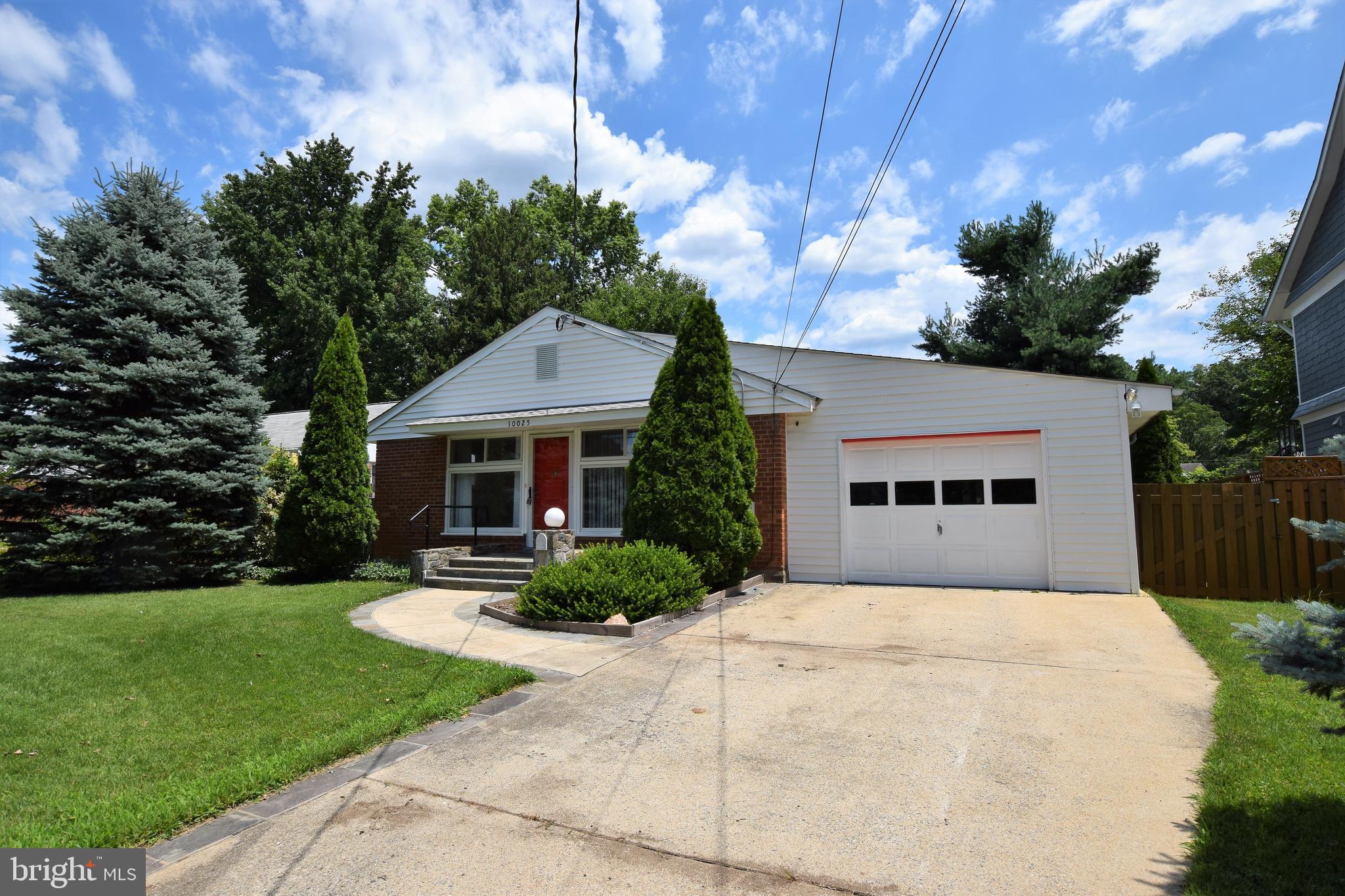 MARYMOUNT - Residential Lease