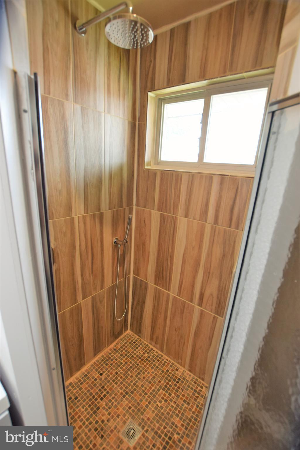 MARYMOUNT - Residential Lease