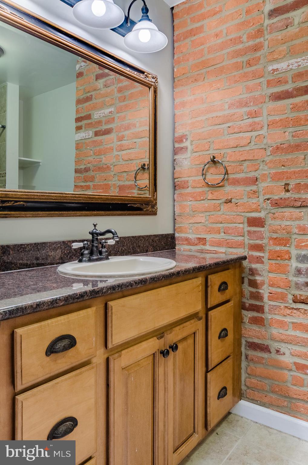 FELLS POINT HISTORIC DISTRICT - Residential Lease