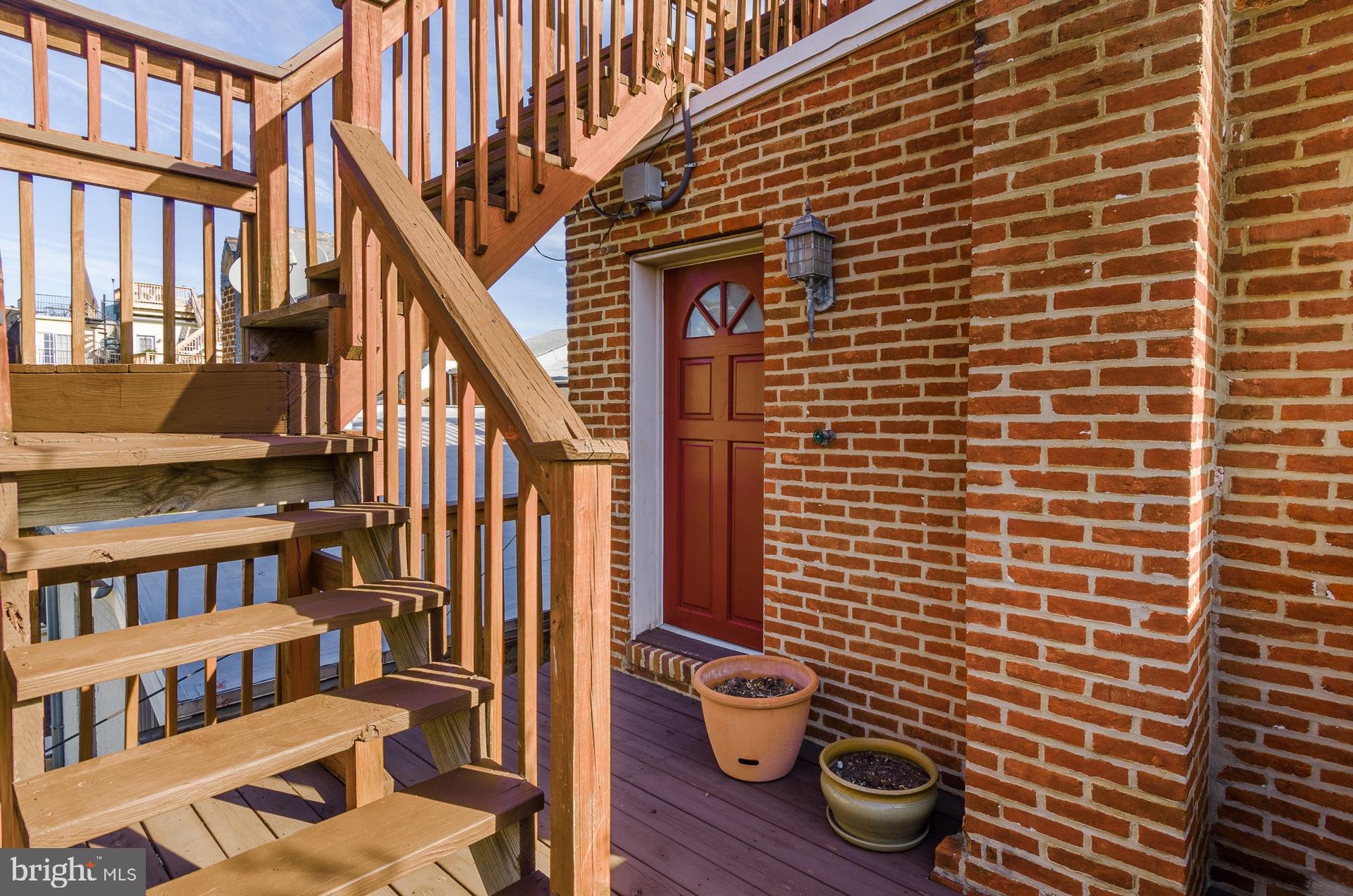 FELLS POINT HISTORIC DISTRICT - Residential Lease