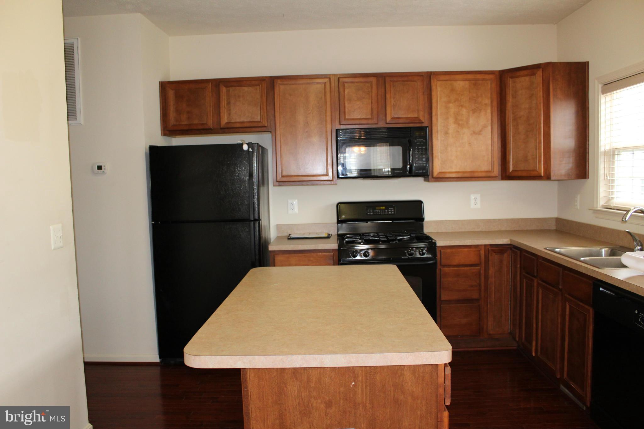 PORT AQUIA - Residential Lease