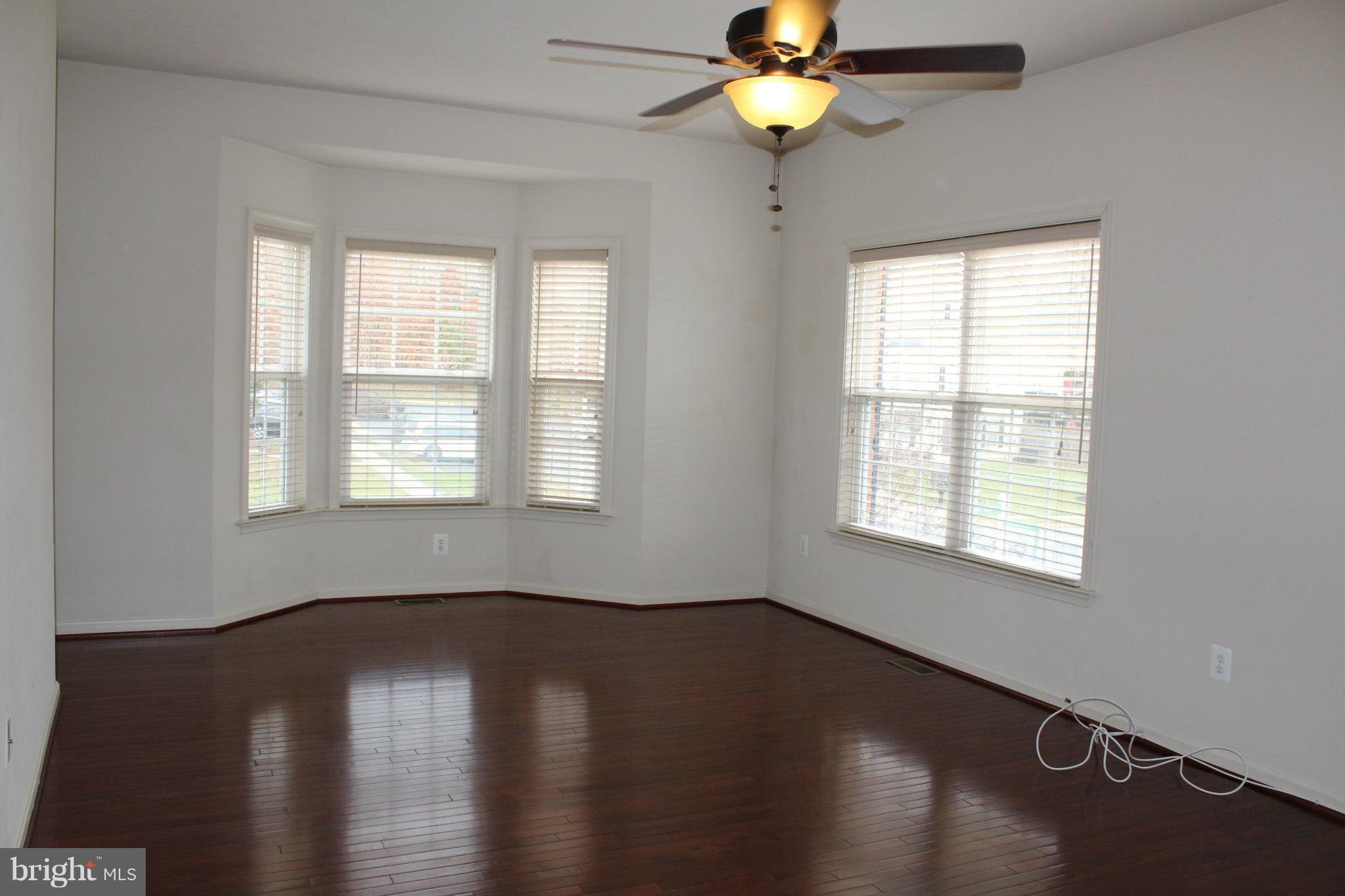 PORT AQUIA - Residential Lease