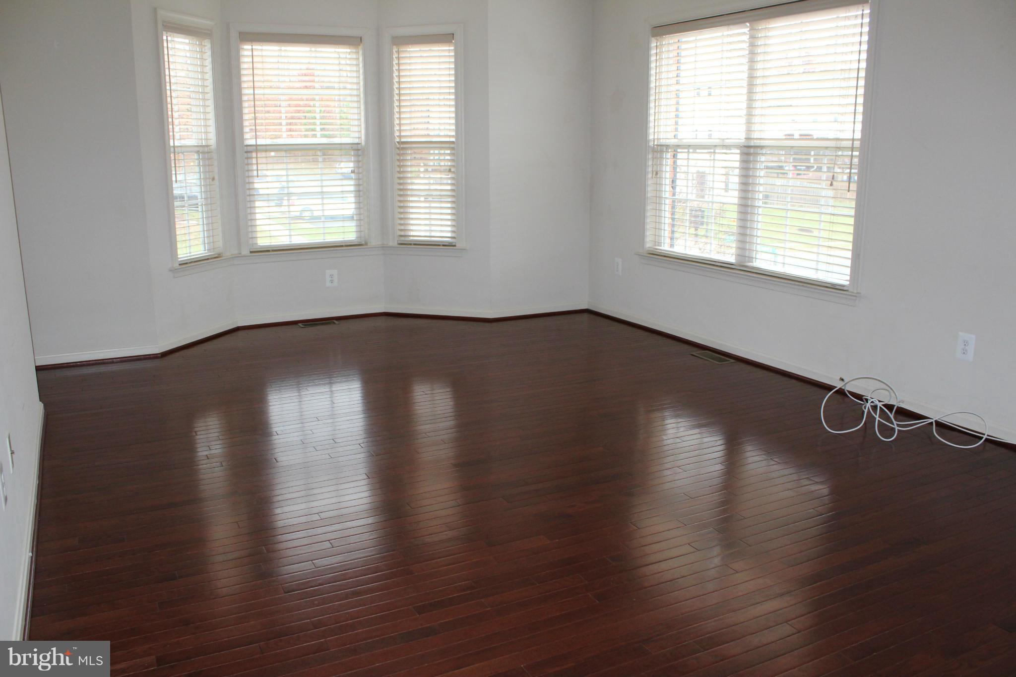 PORT AQUIA - Residential Lease