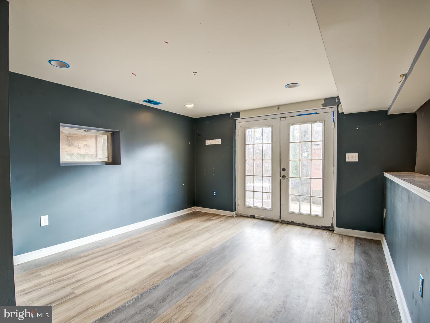 HENDLEYS - Residential