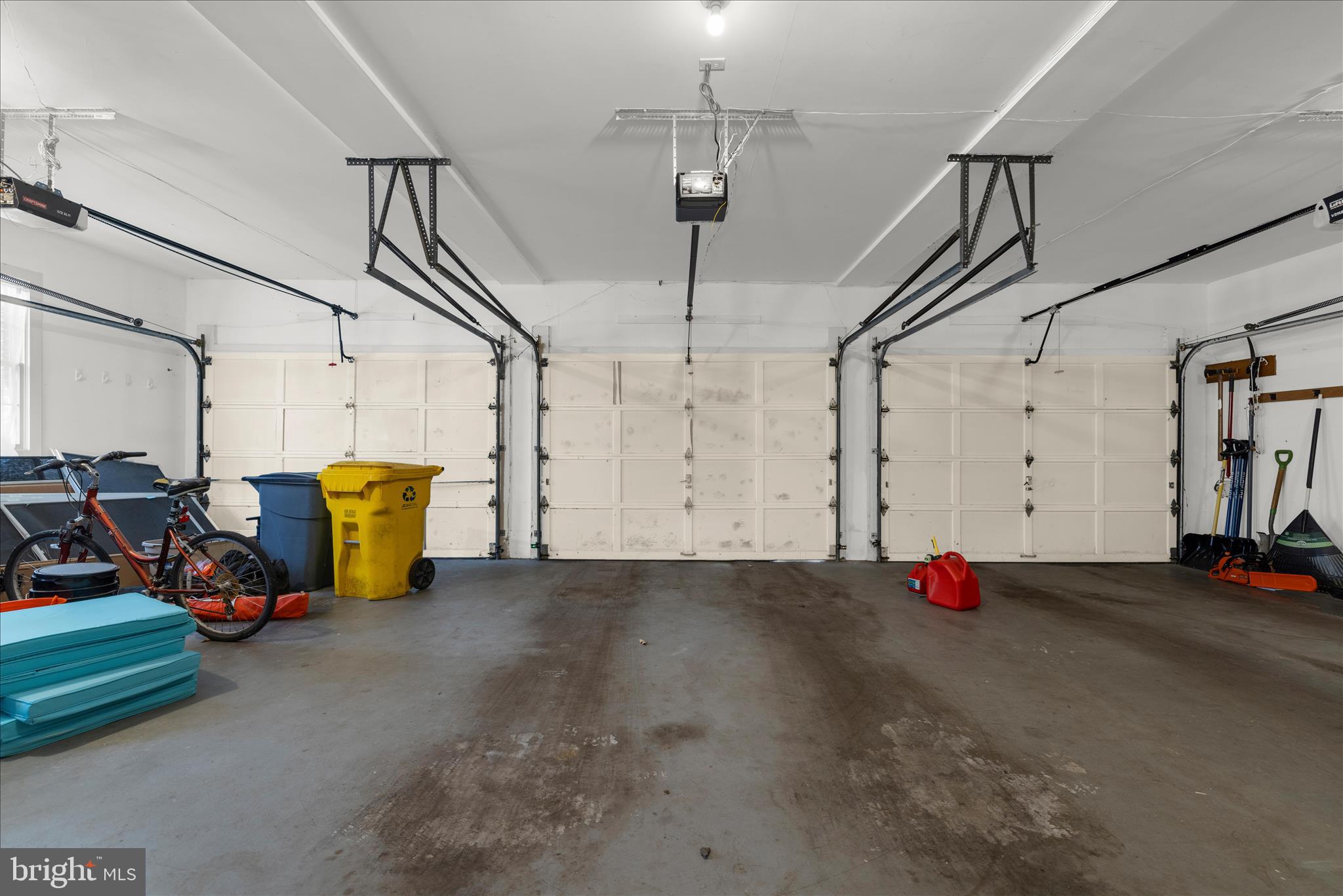 THE WOODS - Residential