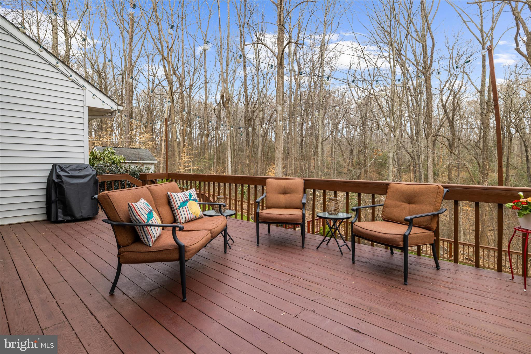 THE WOODS - Residential