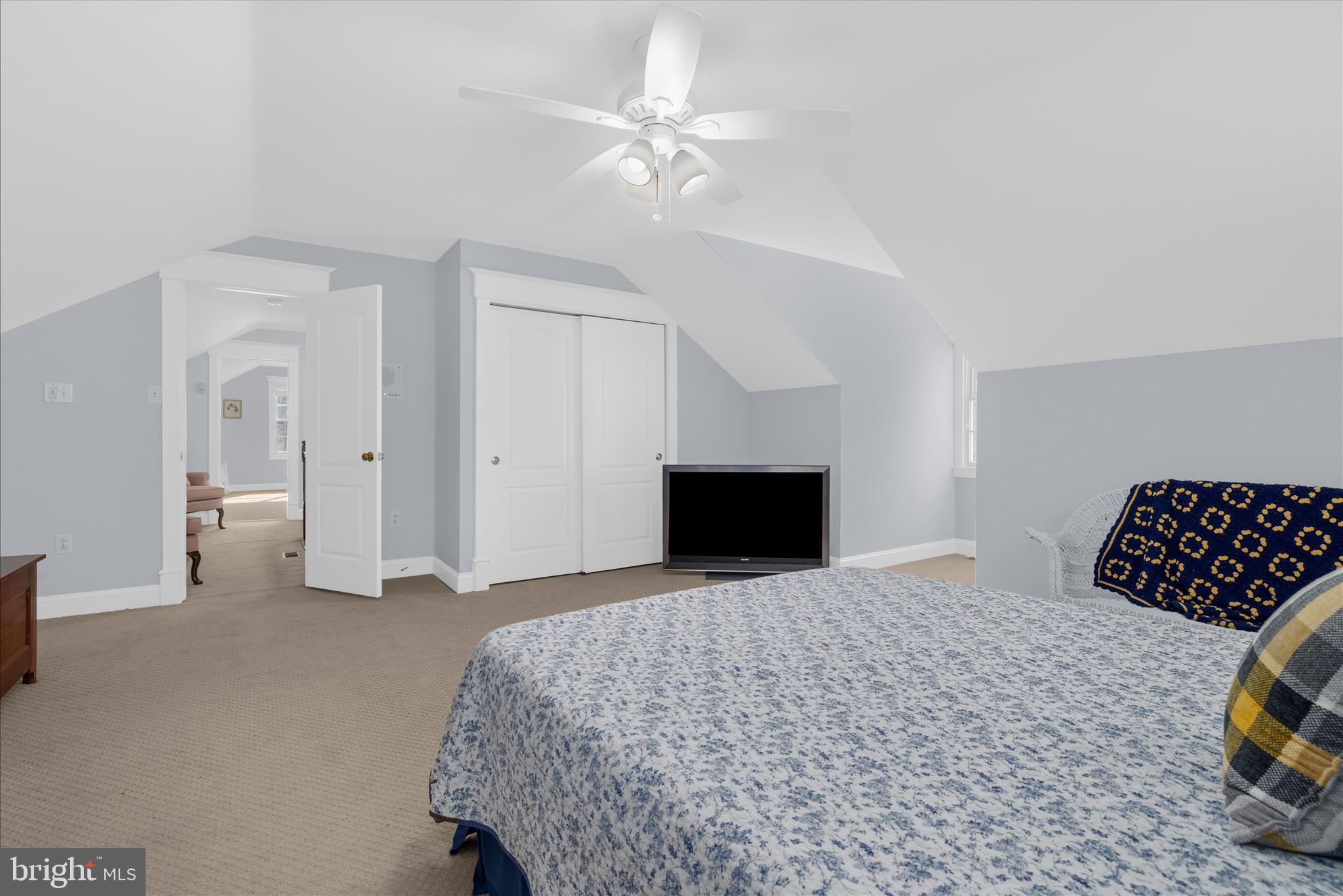 THE WOODS - Residential