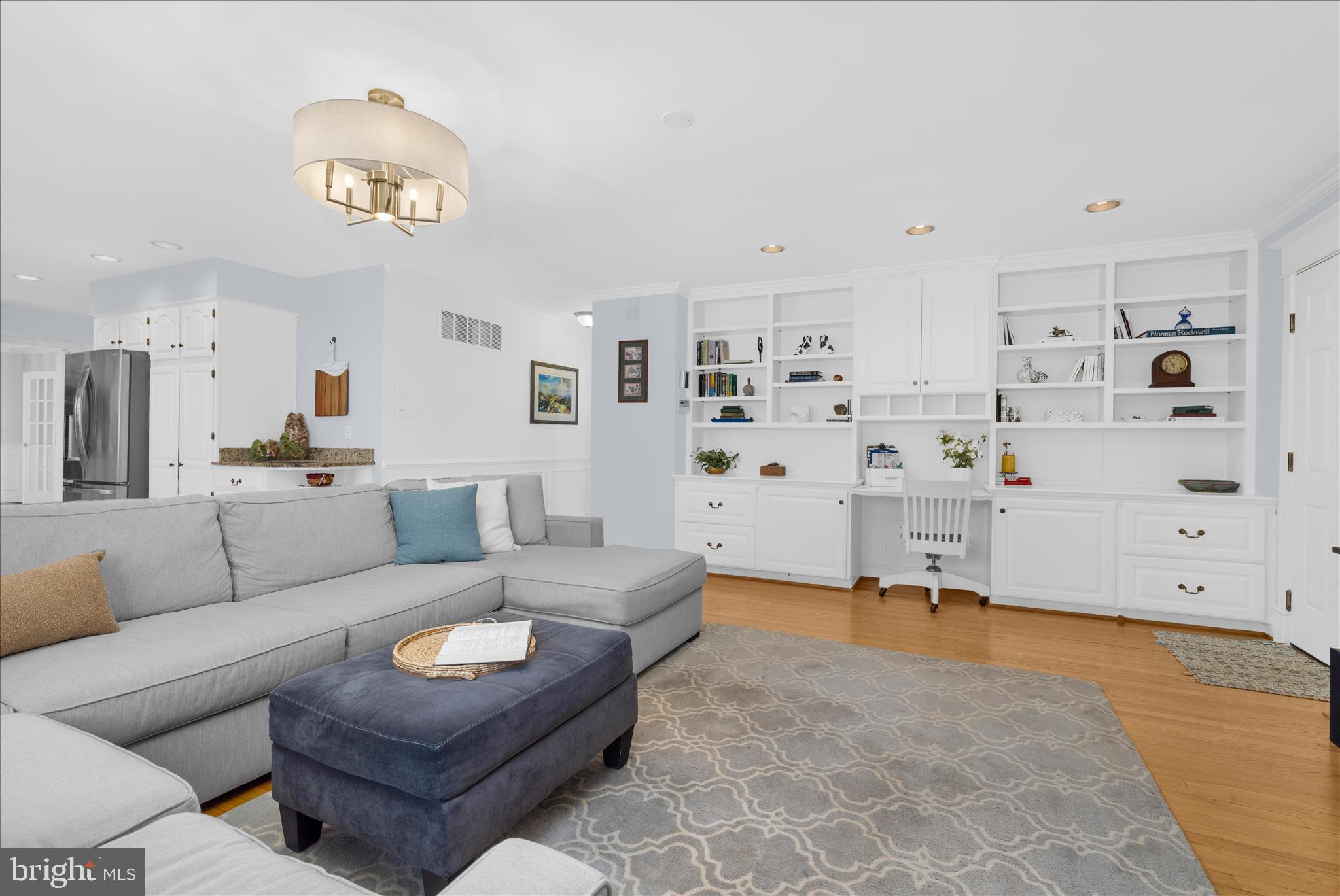 THE WOODS - Residential