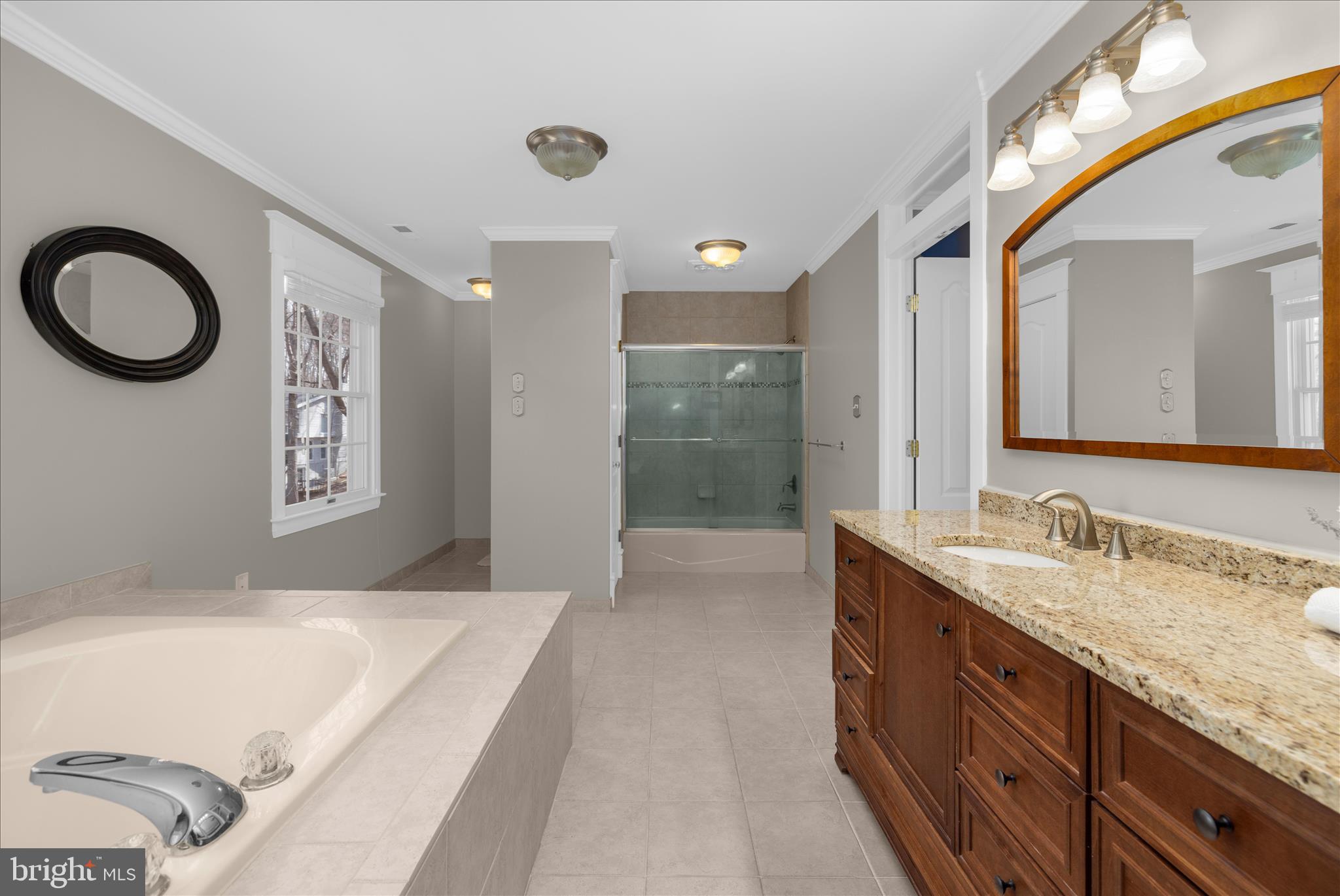 THE WOODS - Residential