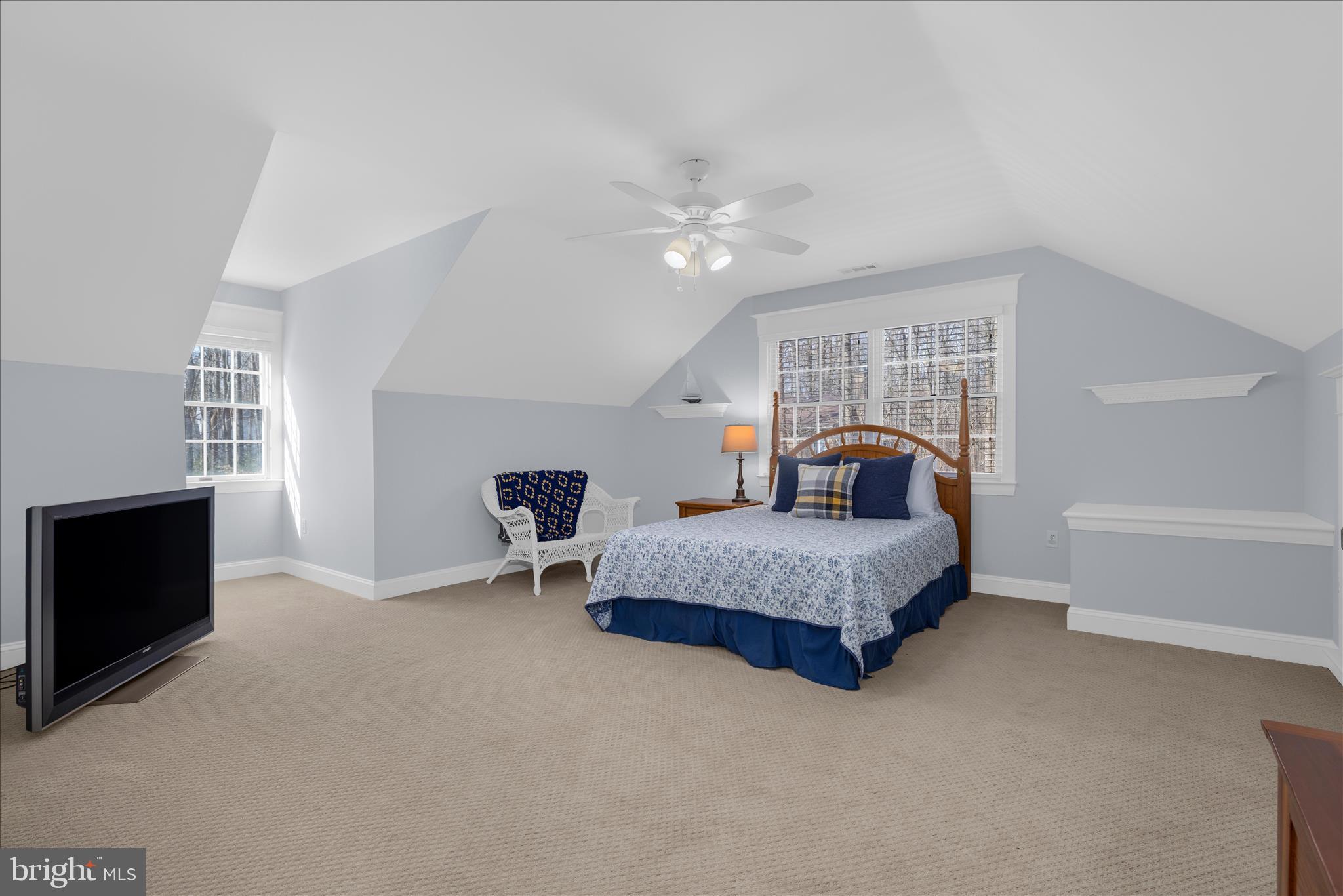 THE WOODS - Residential