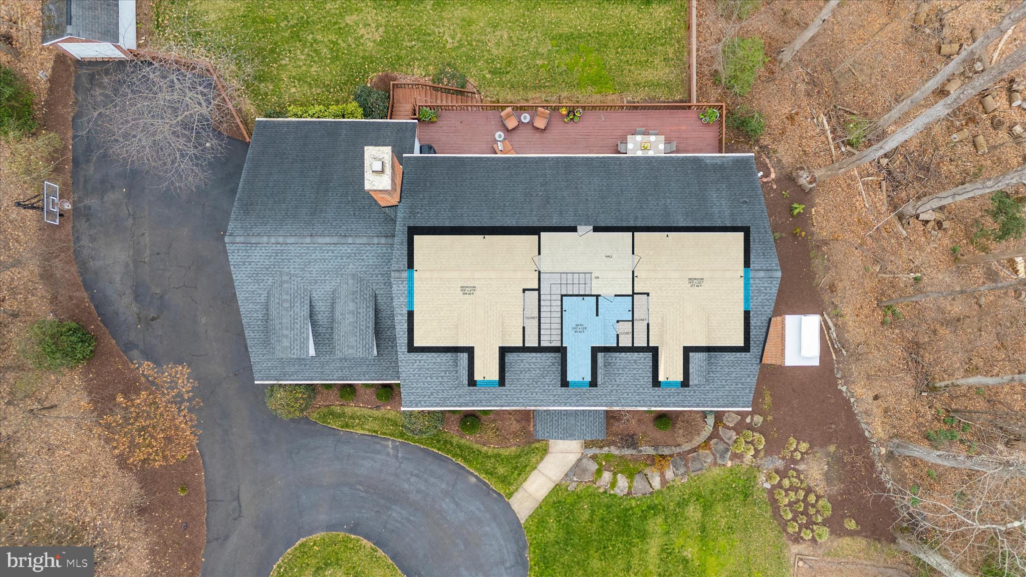 THE WOODS - Residential