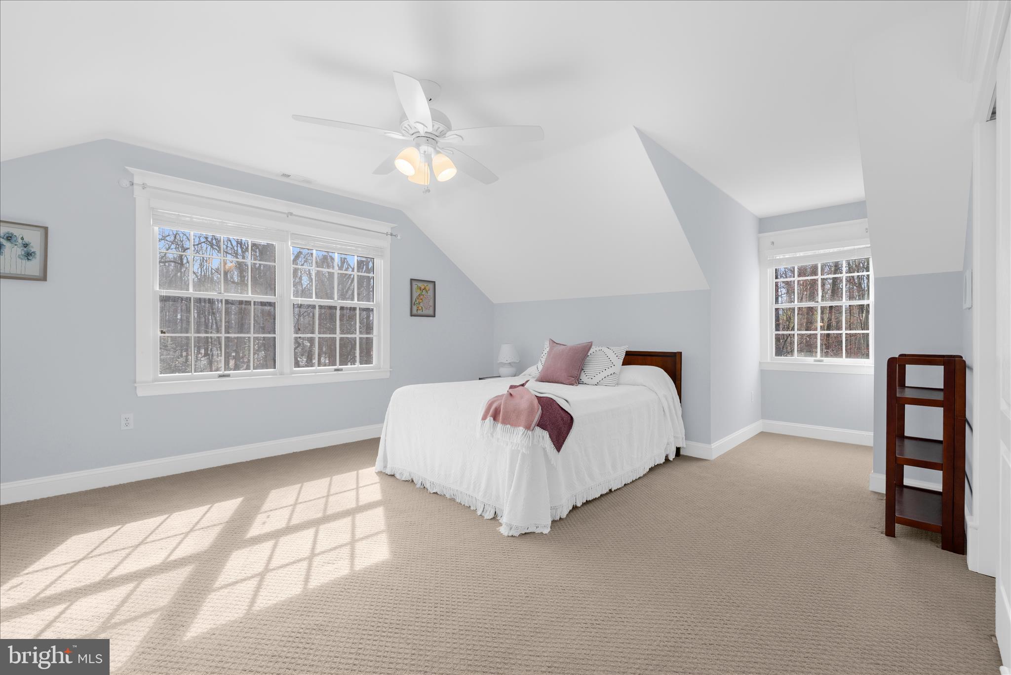 THE WOODS - Residential